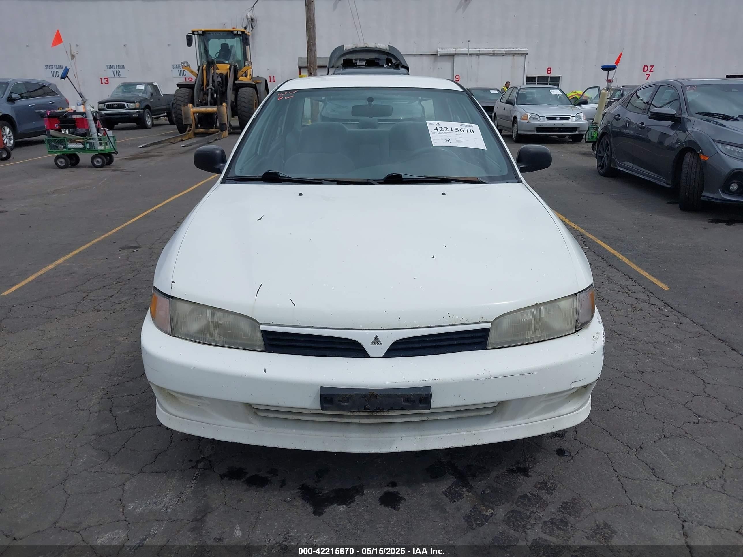 2001 Mitsubishi Mirage Es White vin: JA3AY26C91U048518