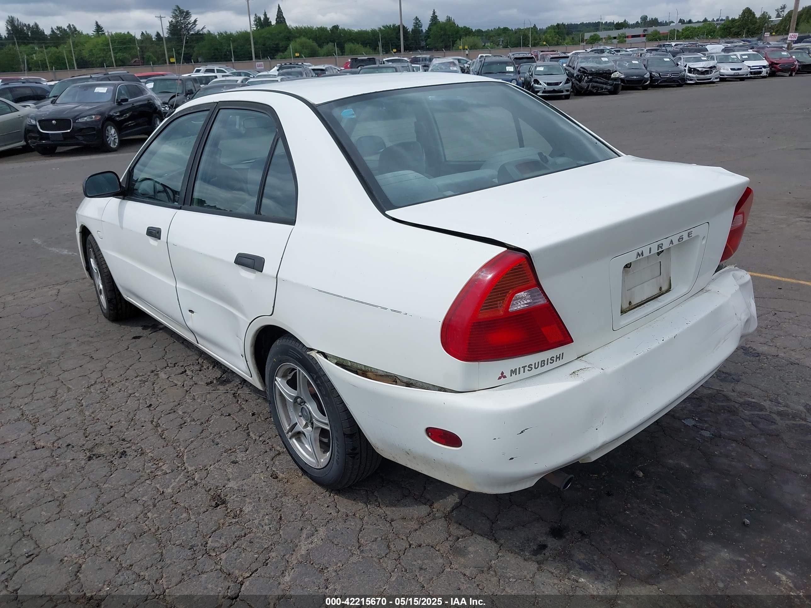 2001 Mitsubishi Mirage Es White vin: JA3AY26C91U048518