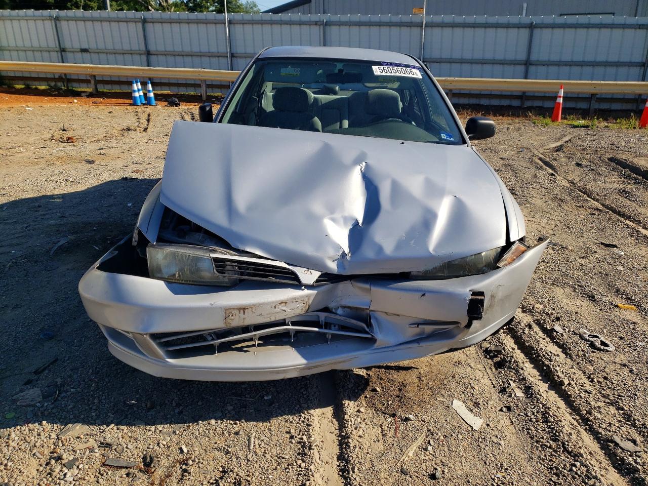 2001 Mitsubishi Mirage Es Silver vin: JA3AY26CX1U042632
