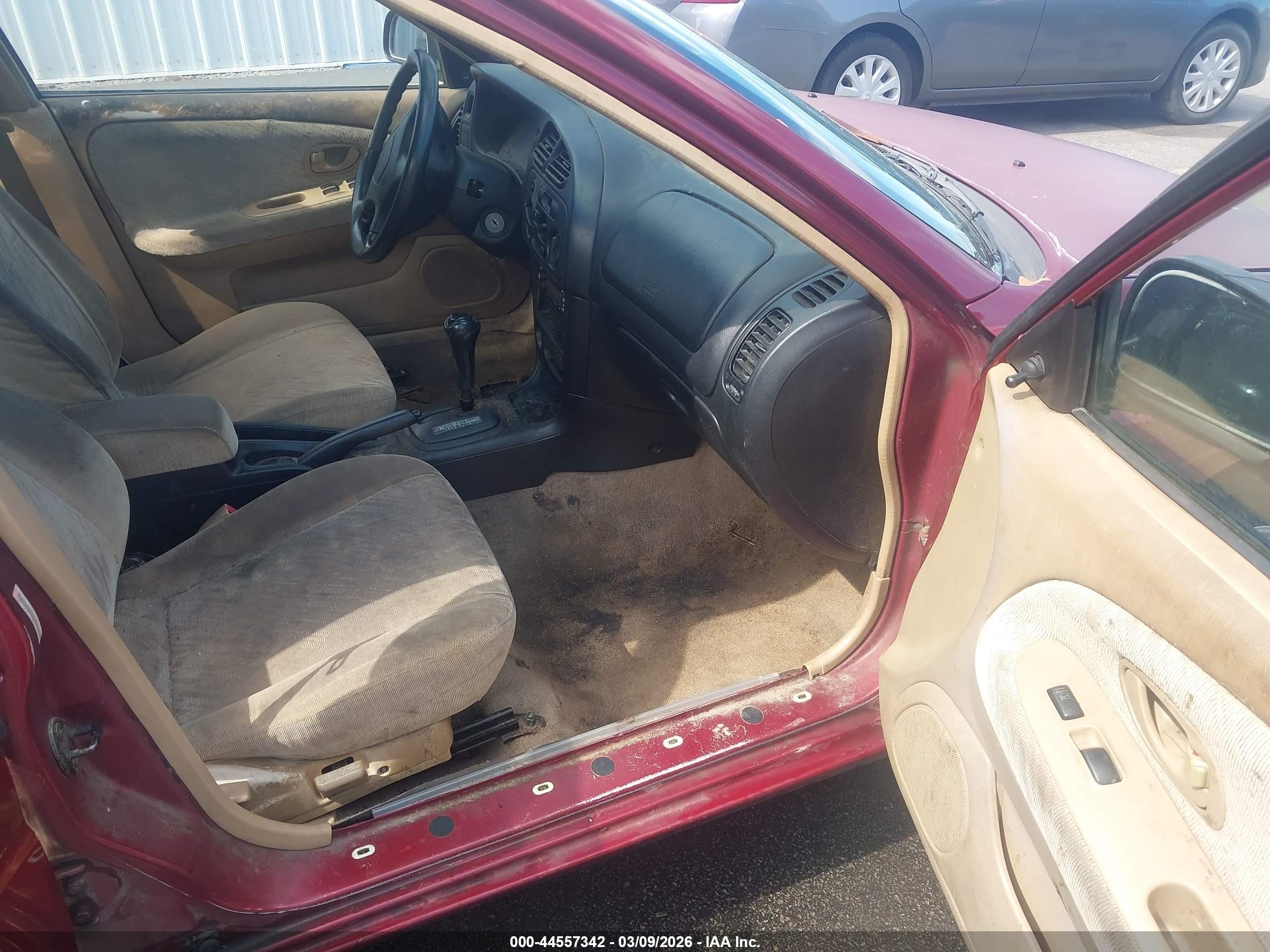 2000 Mitsubishi Mirage De Red vin: JA3AY26CXYU030328