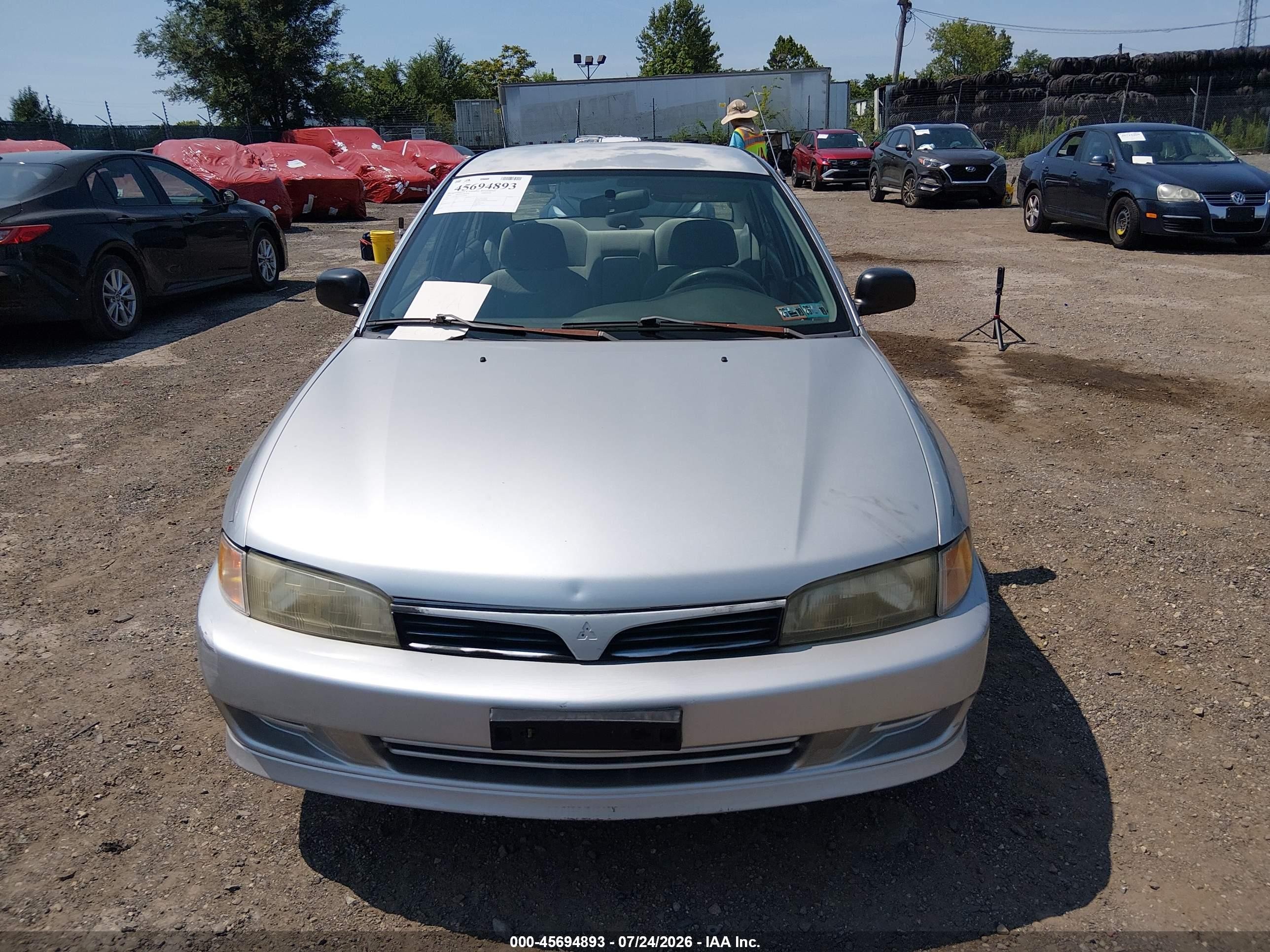 2000 Mitsubishi Mirage De Silver vin: JA3AY26CXYU035948