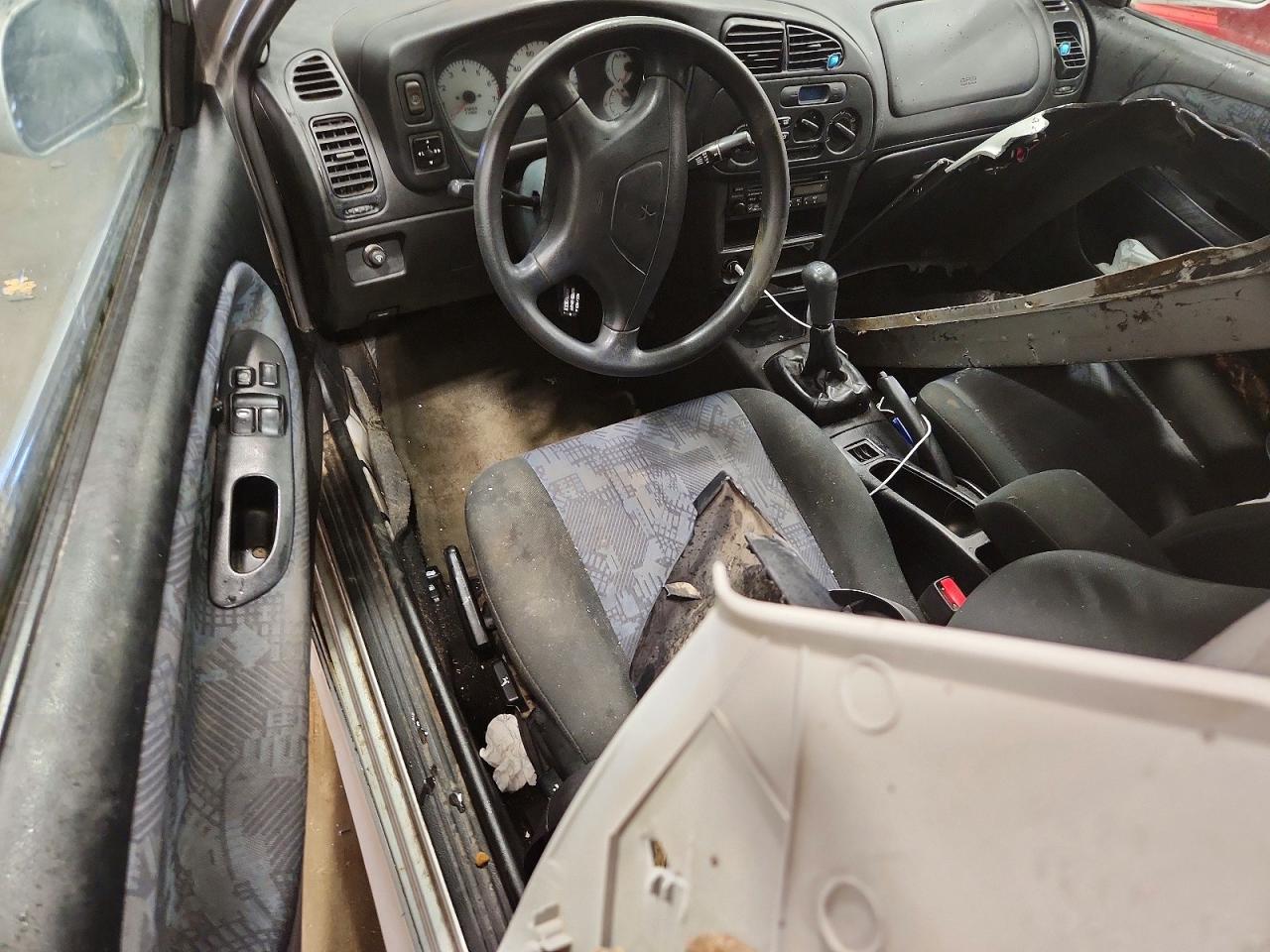 2001 Mitsubishi Mirage Ls Silver vin: JA3AY31CX1U012446