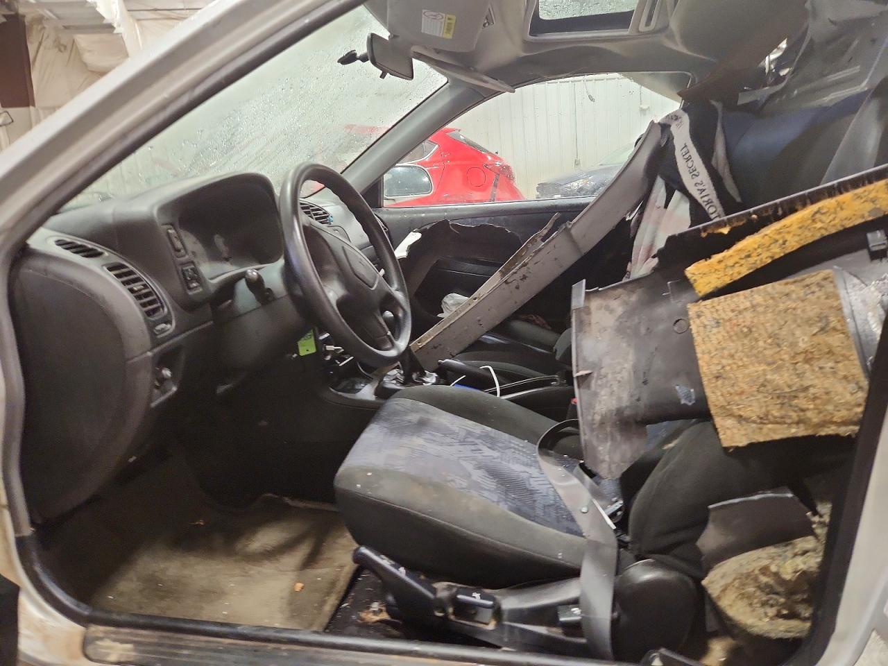 2001 Mitsubishi Mirage Ls Silver vin: JA3AY31CX1U012446