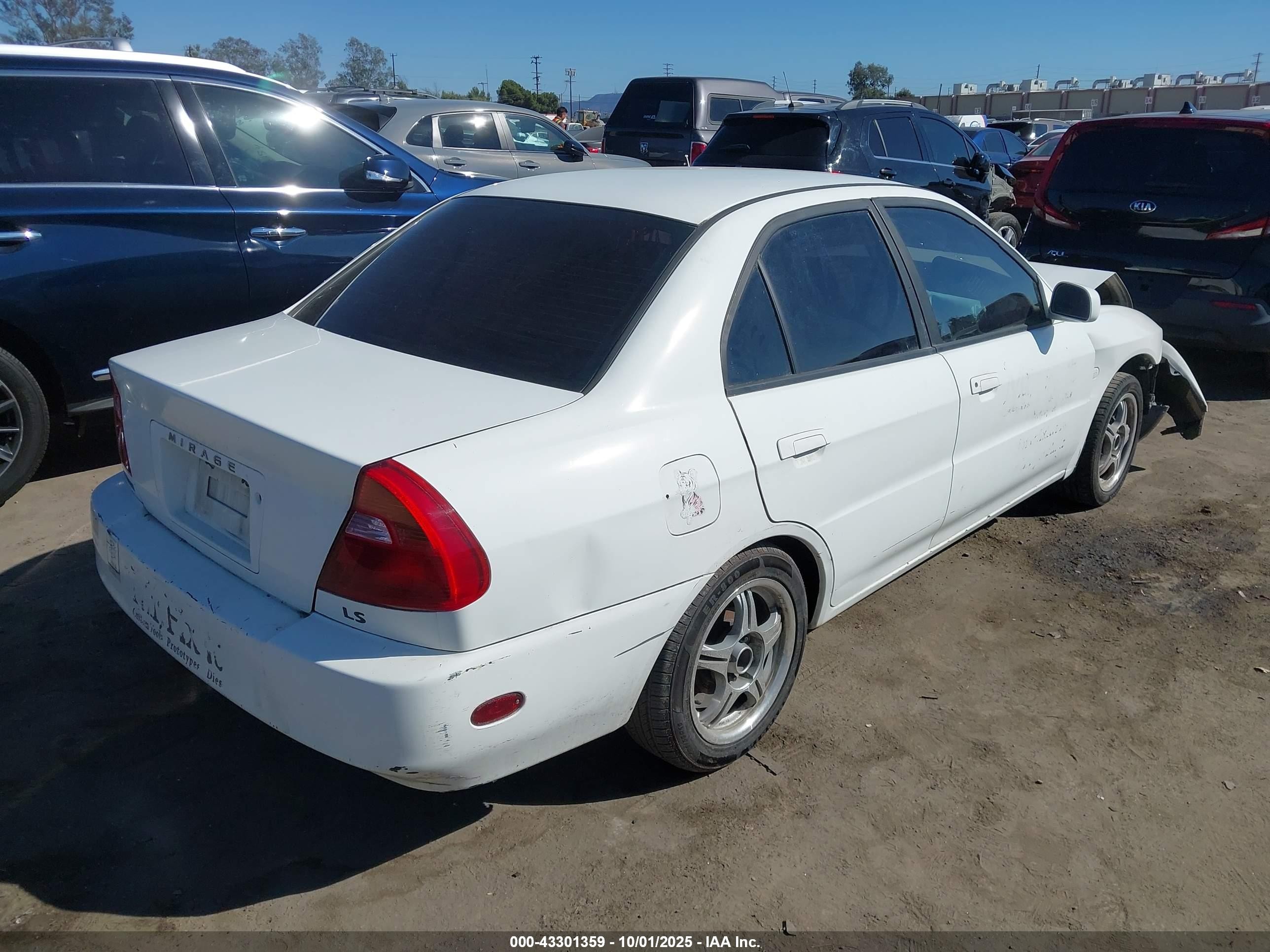 2001 Mitsubishi Mirage Ls White vin: JA3AY36C31U016573