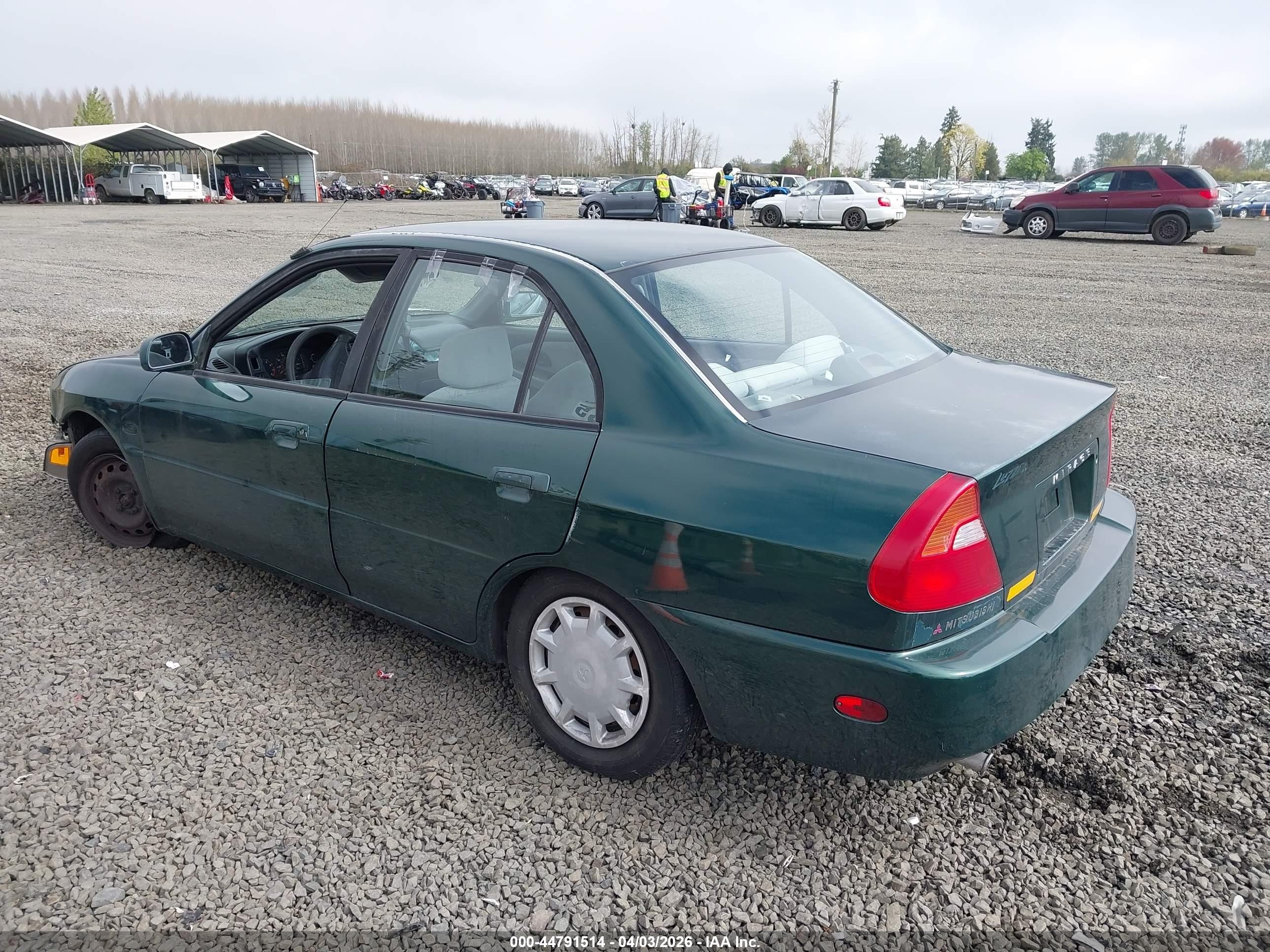 2001 Mitsubishi Mirage Ls Green vin: JA3AY36C31U017688