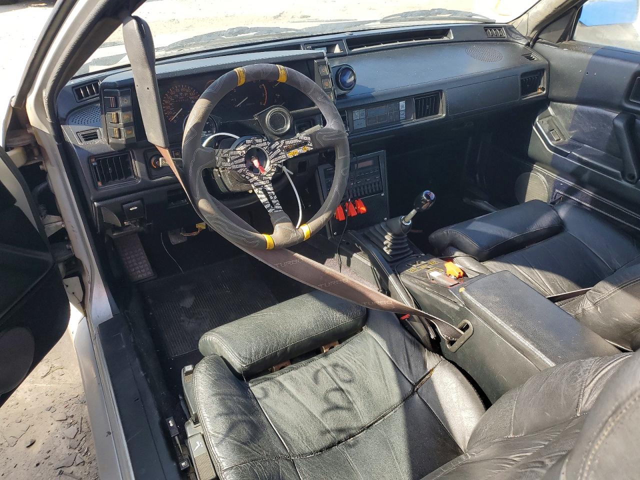 1987 Mitsubishi Starion Silver vin: JA3CC54N1HZ031447