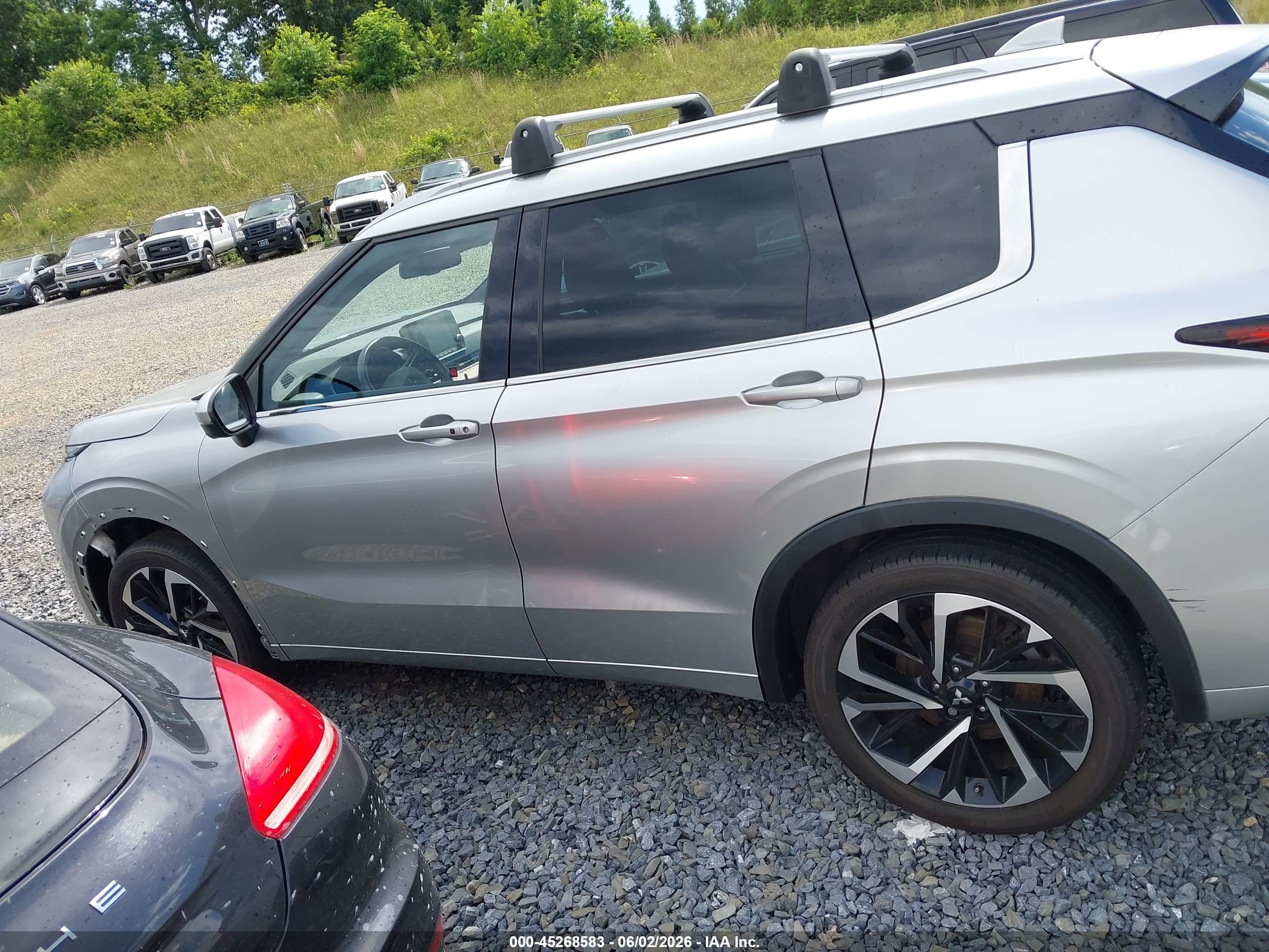 2022 Mitsubishi Outlander Sel 2.5 S-awc Silver vin: JA4j4VA87NZ075401