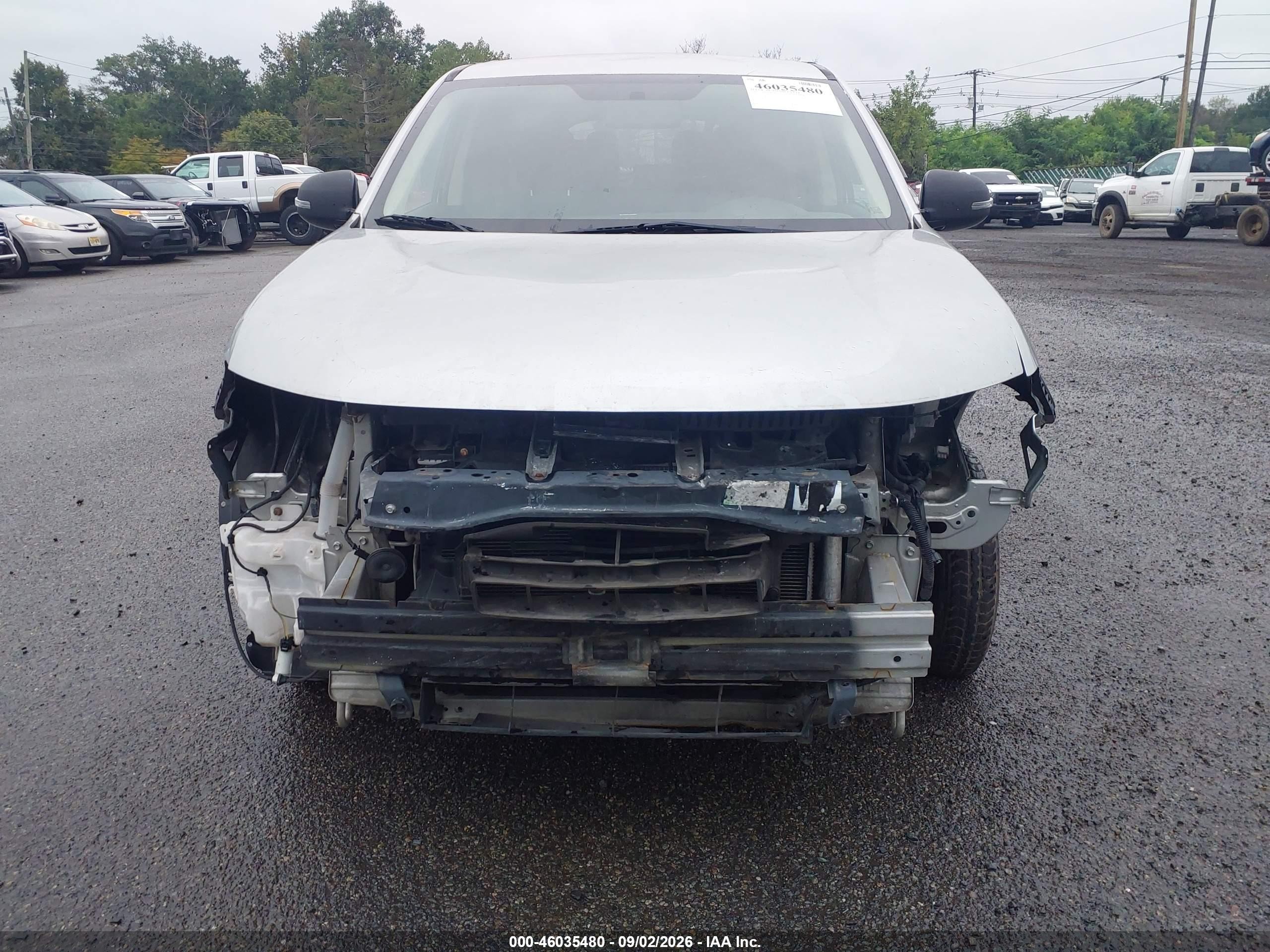 2020 Mitsubishi Outlander Es 2.4 Gray vin: JA4AD2A30LZ045513