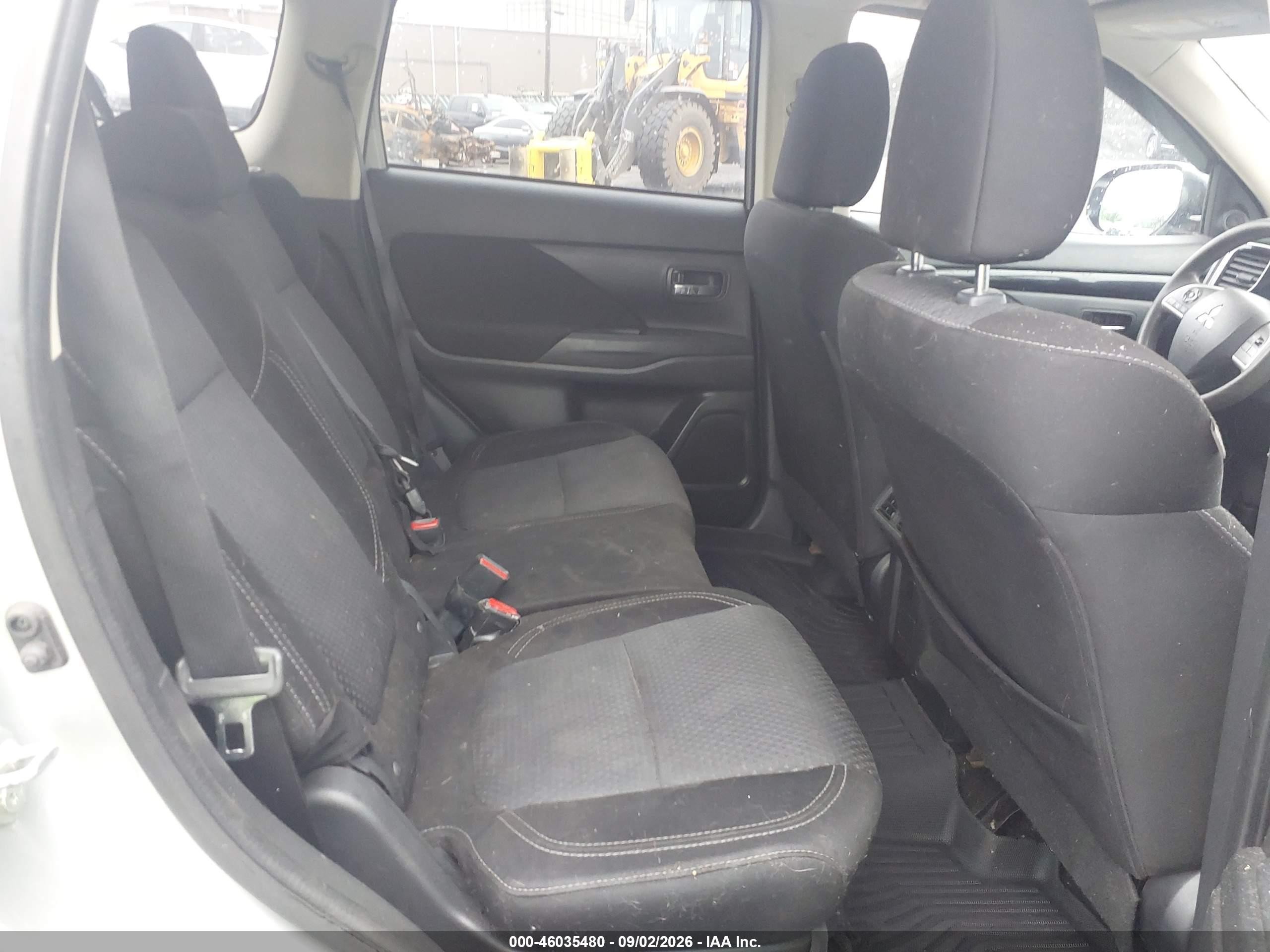 2020 Mitsubishi Outlander Es 2.4 Gray vin: JA4AD2A30LZ045513