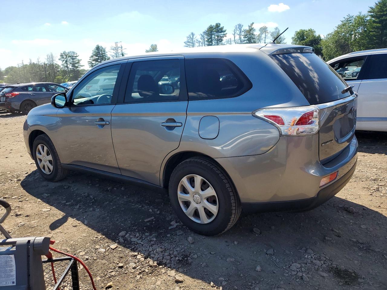 2014 Mitsubishi Outlander Es Gray vin: JA4AD2A32EZ000513