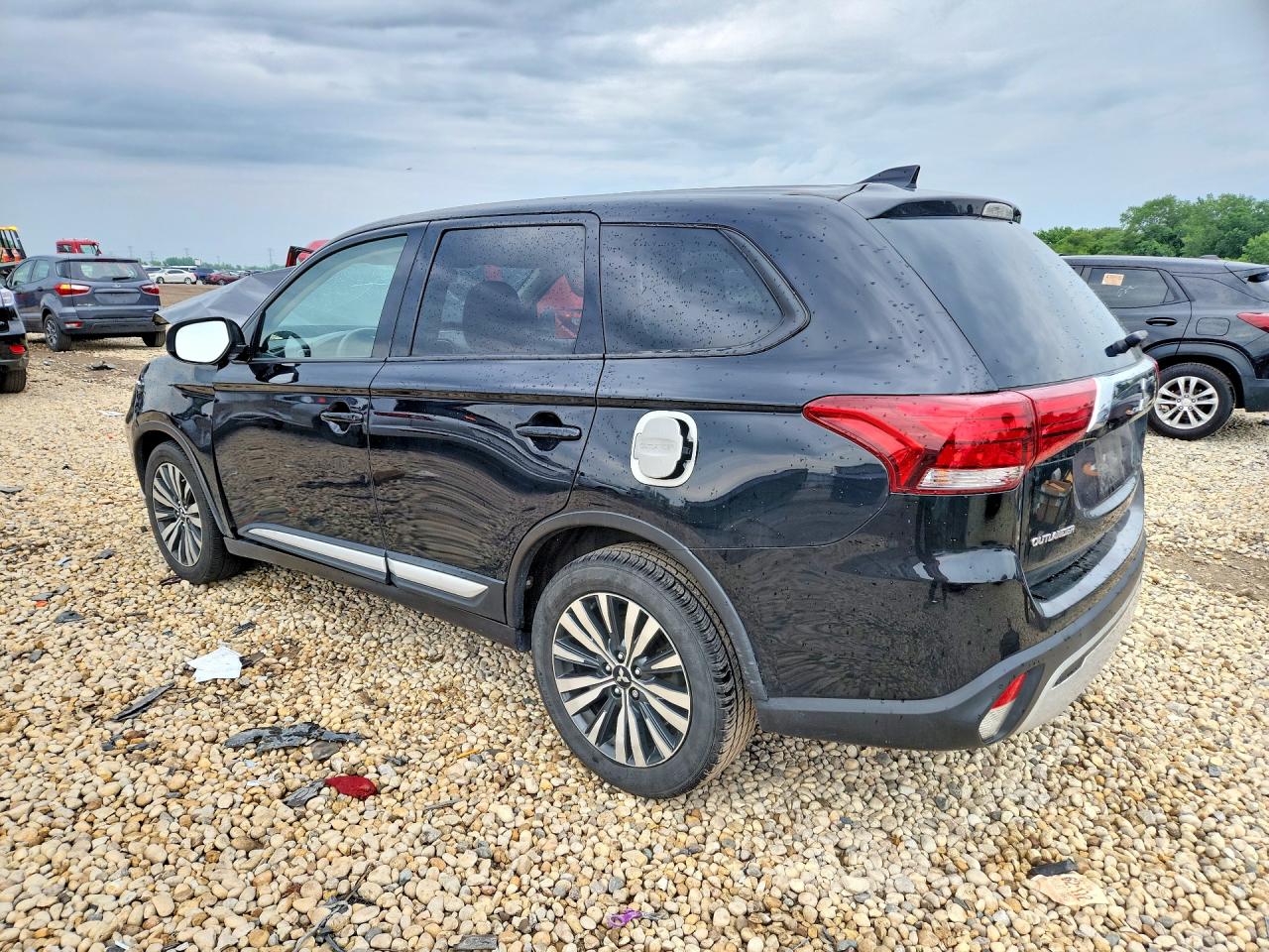 2020 Mitsubishi Outlander Es Black vin: JA4AD2A32LZ004624
