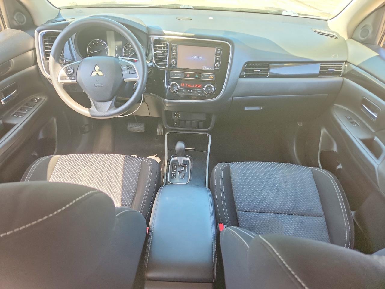 2019 Mitsubishi Outlander Es Gray vin: JA4AD2A33KZ008082