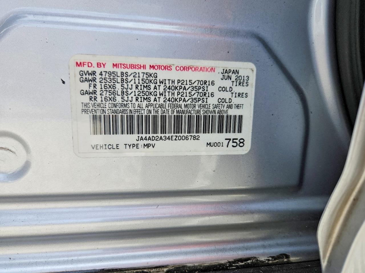 2014 Mitsubishi Outlander Es Silver vin: JA4AD2A34EZ006782