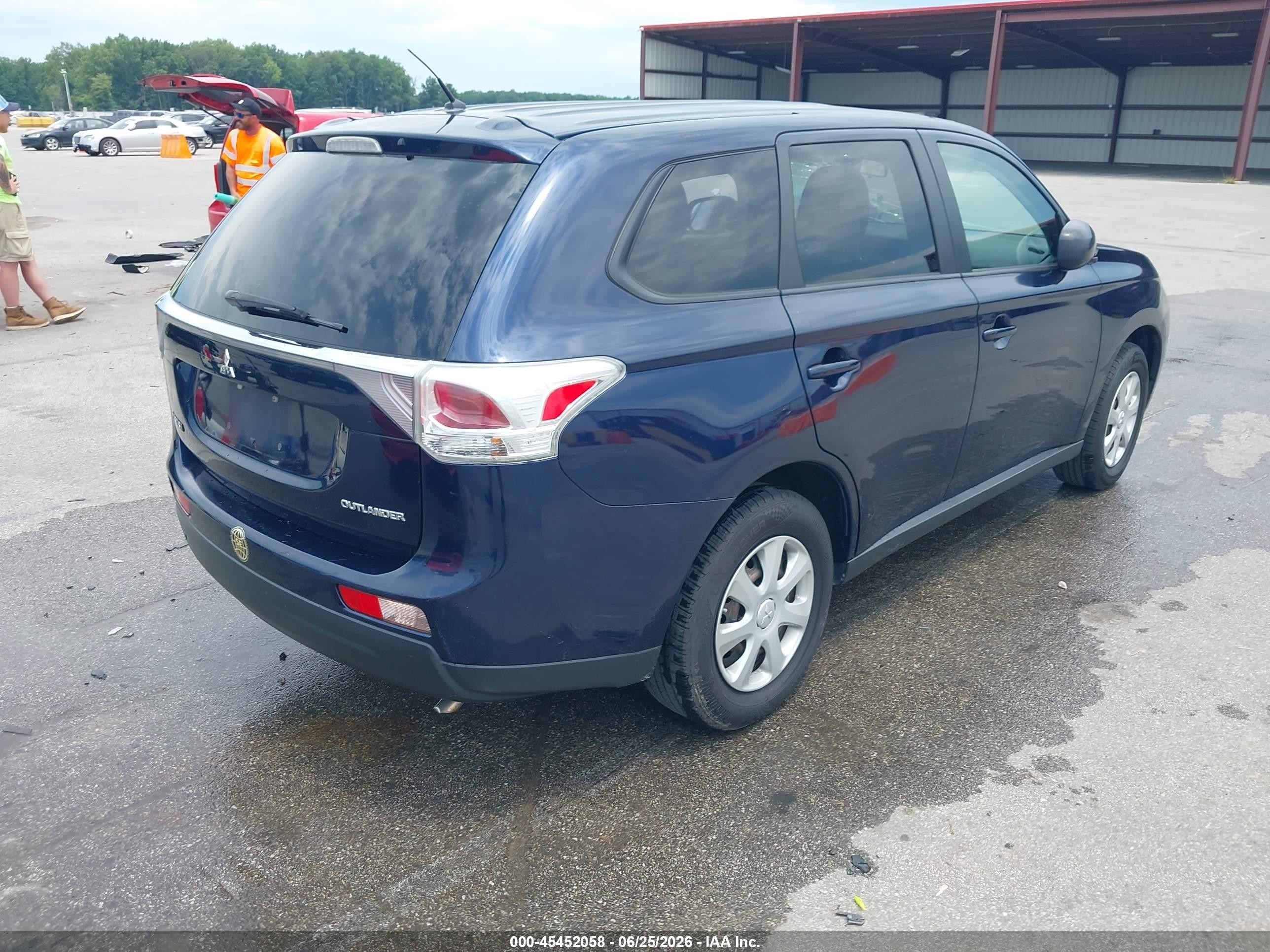 2014 Mitsubishi Outlander Es Blue vin: JA4AD2A34EZ017118