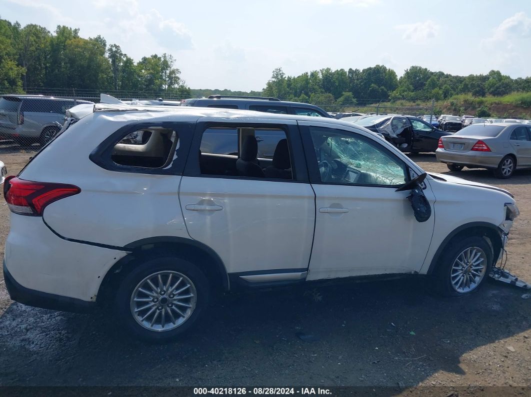 2017 Mitsubishi Outlander Es Белый vin: JA4AD2A34HZ057848