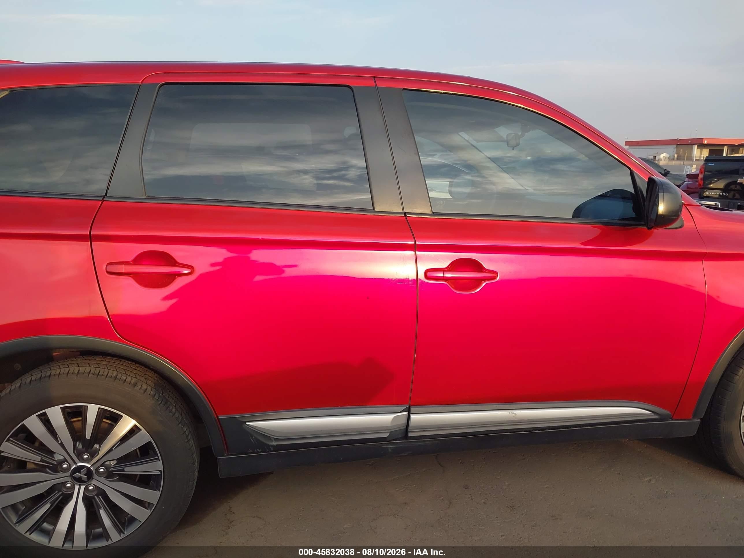 2020 Mitsubishi Outlander Es 2.4 Red vin: JA4AD2A34LZ000106