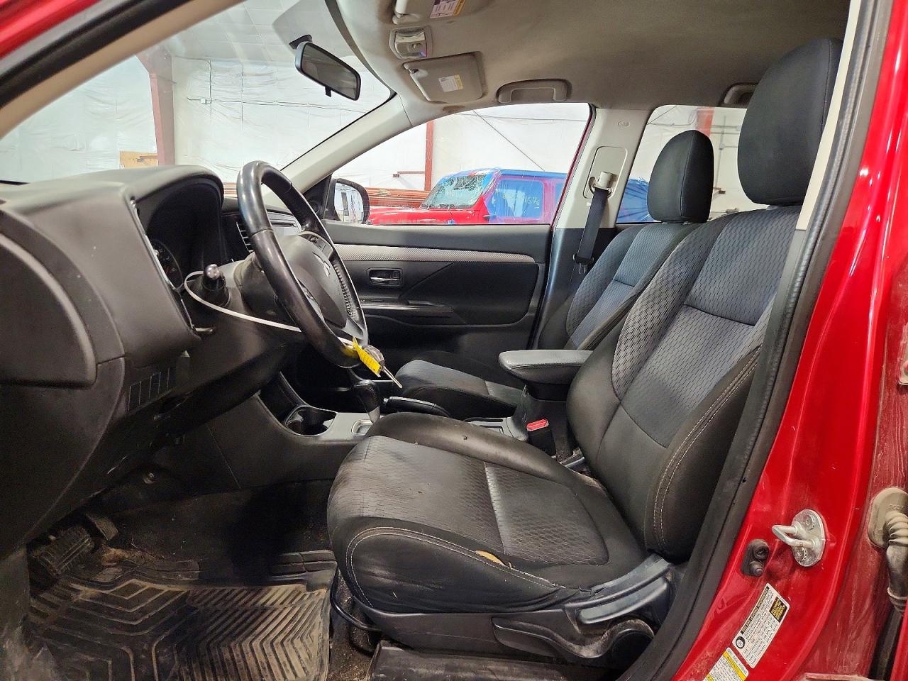 2015 Mitsubishi Outlander Es Red vin: JA4AD2A36FZ000354