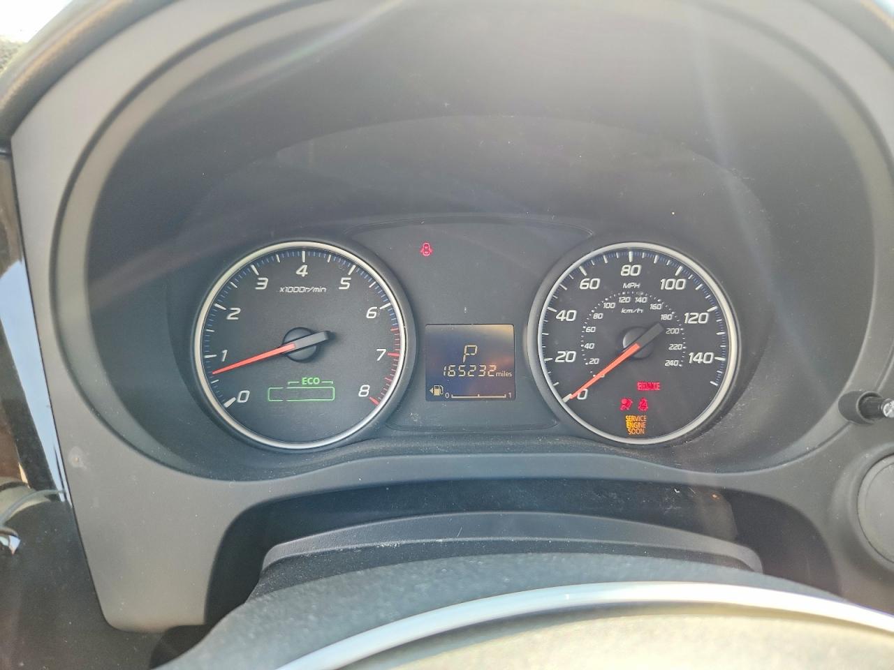 2014 Mitsubishi Outlander Es Silver vin: JA4AD2A37EZ001060