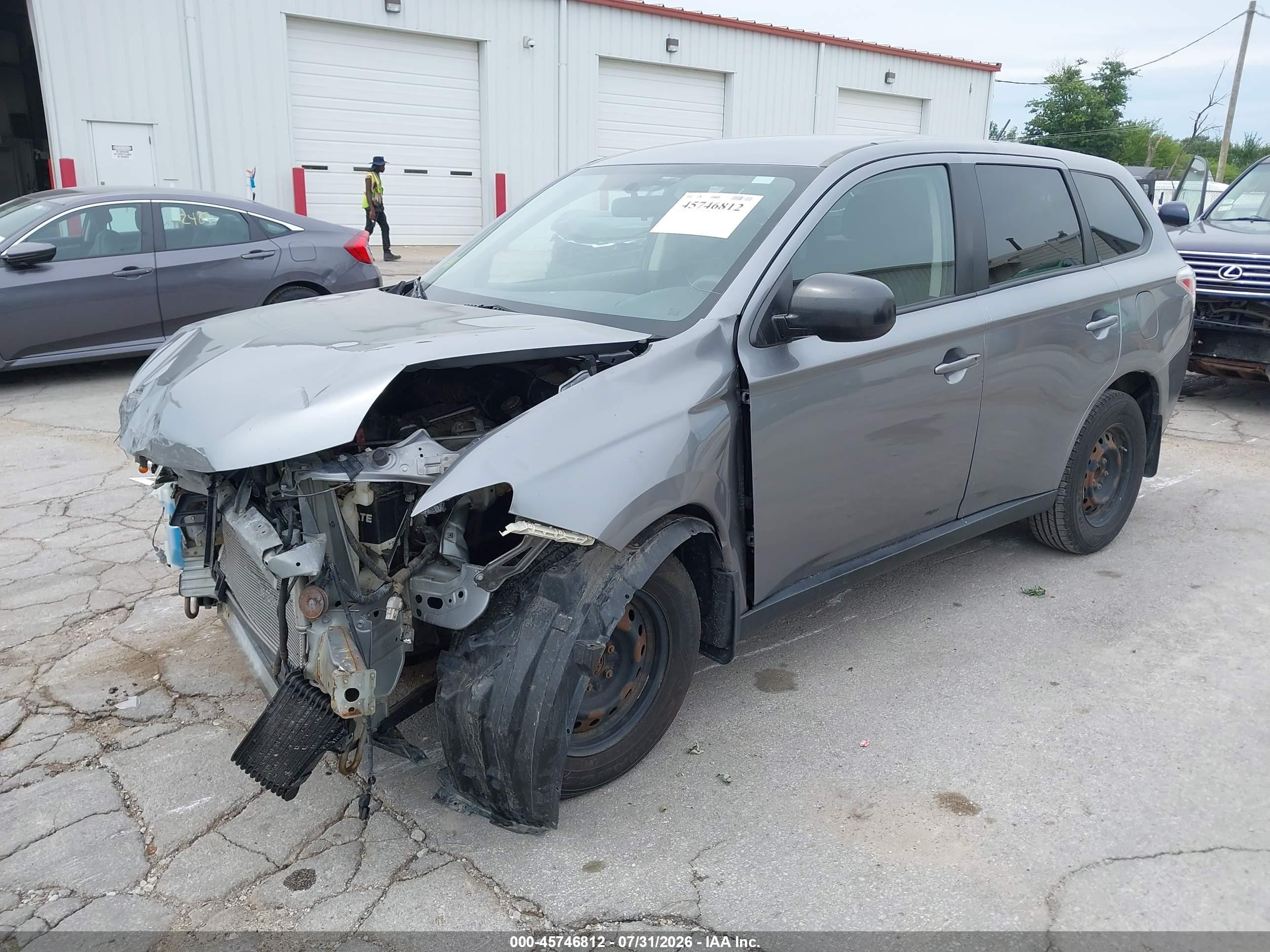 2014 Mitsubishi Outlander Es Gray vin: JA4AD2A37EZ008171