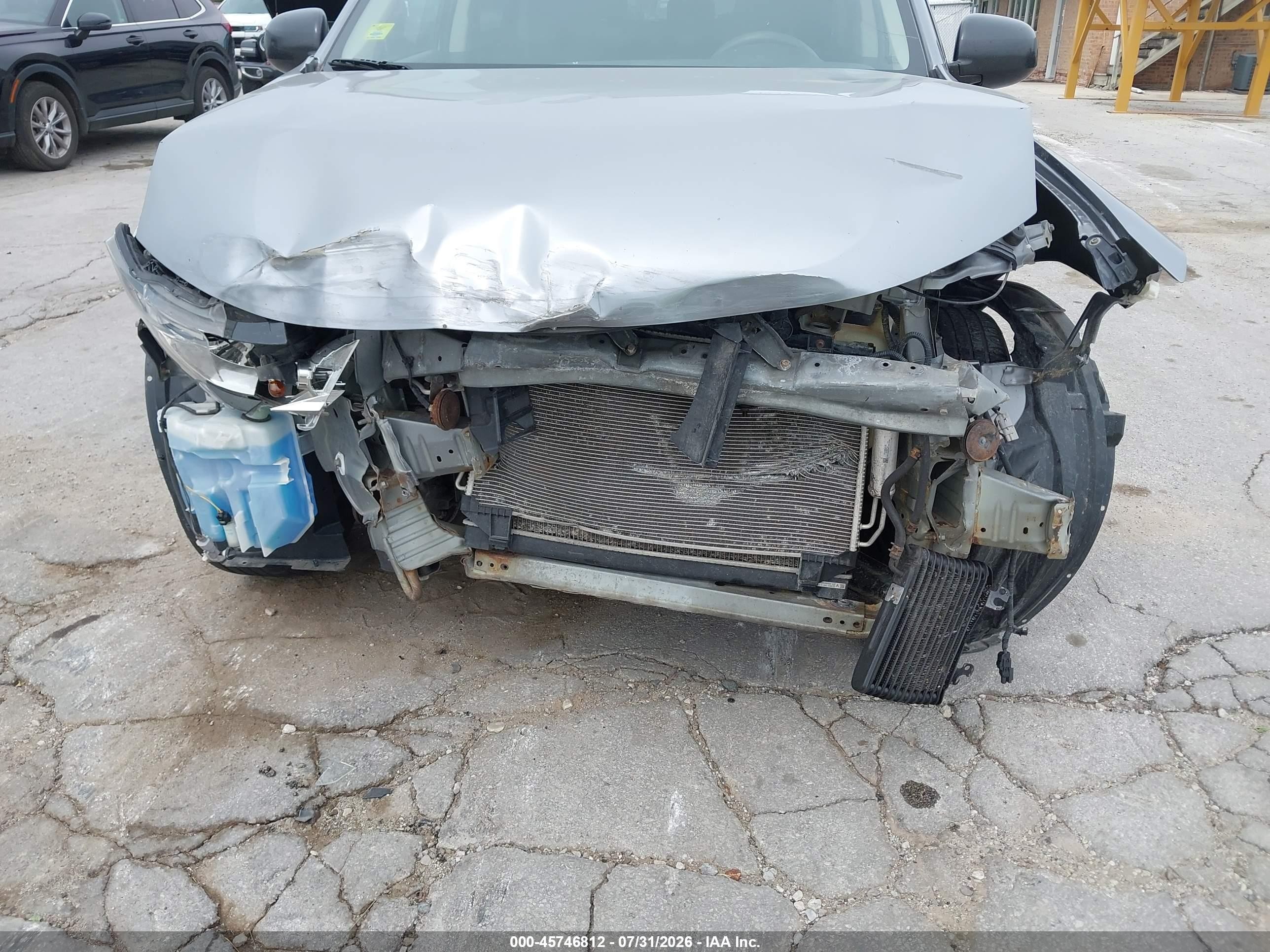 2014 Mitsubishi Outlander Es Gray vin: JA4AD2A37EZ008171