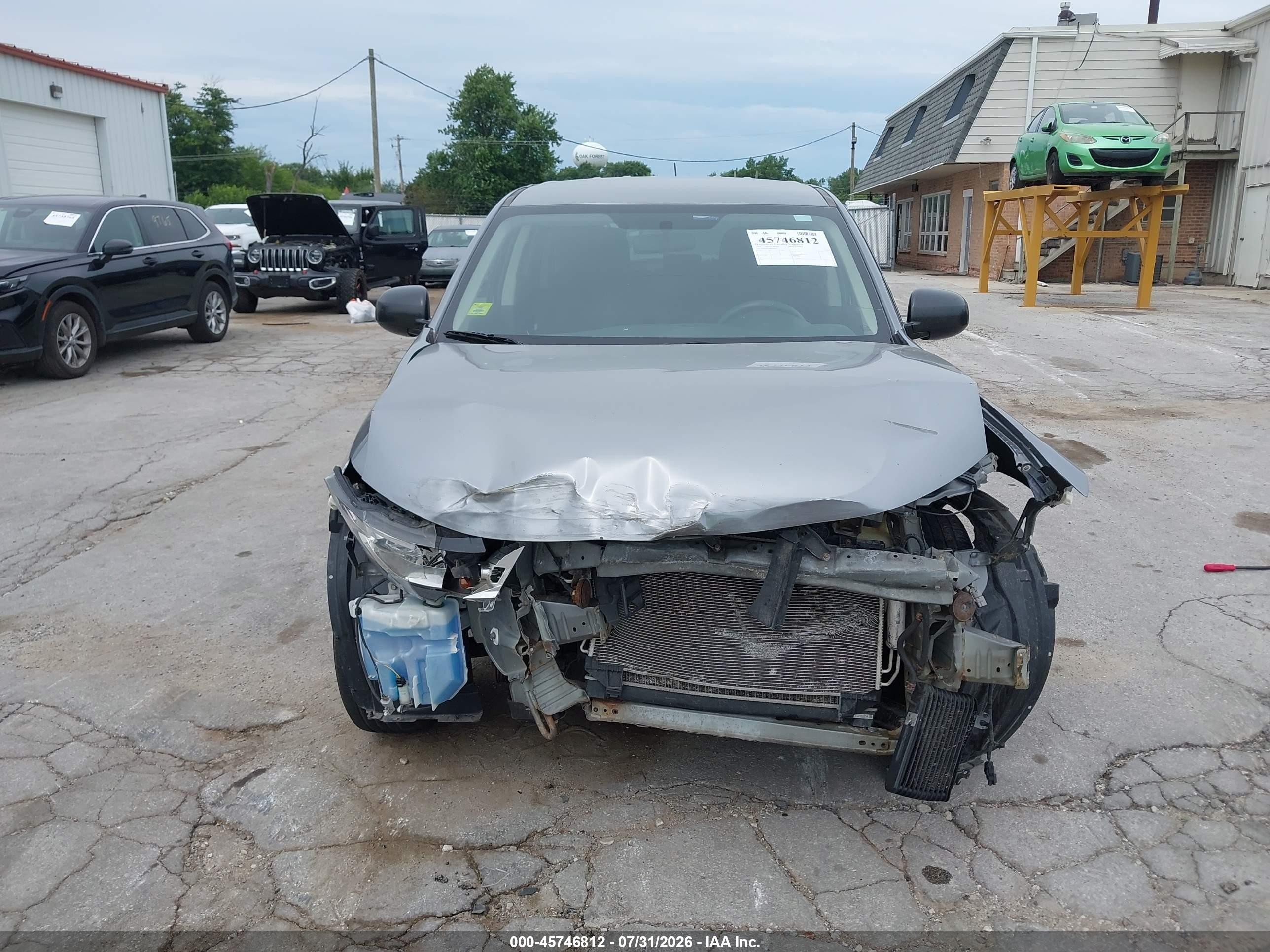 2014 Mitsubishi Outlander Es Gray vin: JA4AD2A37EZ008171