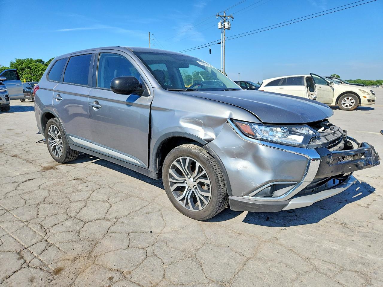 2018 Mitsubishi Outlander Es Gray vin: JA4AD2A37JZ052763