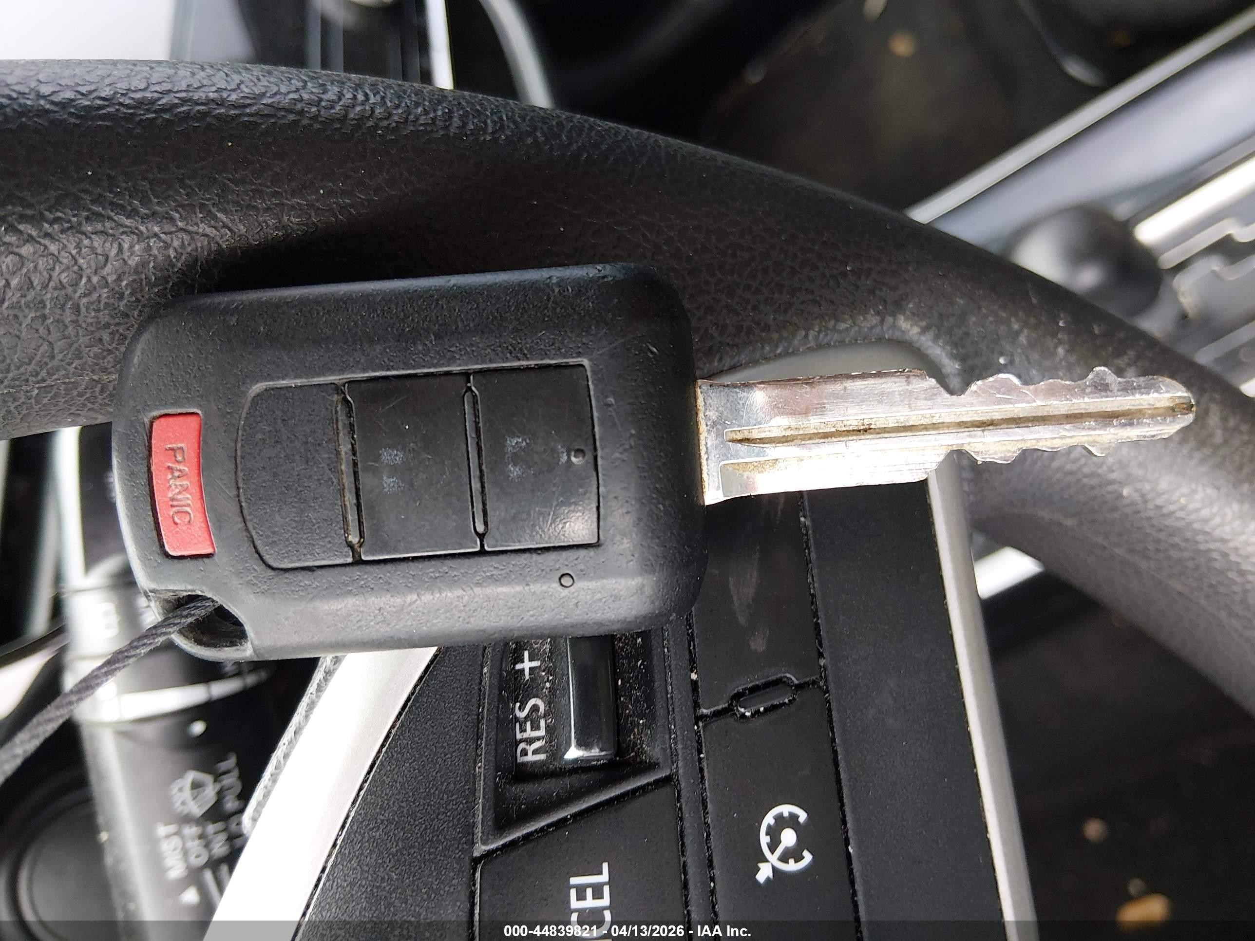 2020 Mitsubishi Outlander Es 2.4 Silver vin: JA4AD2A37LZ006871