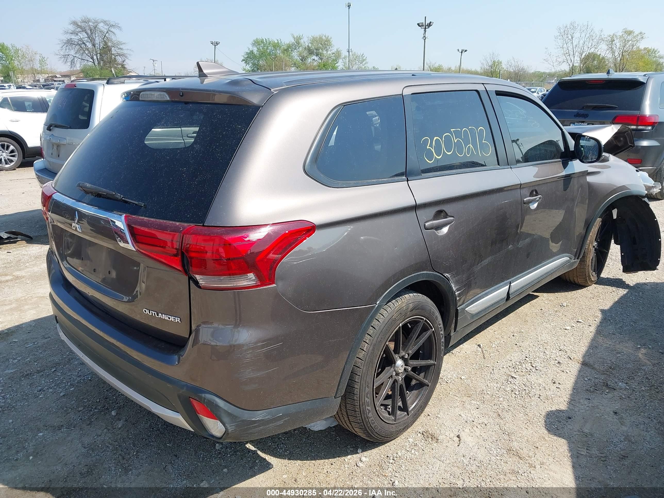 2017 Mitsubishi Outlander Es Beige vin: JA4AD2A39HZ066352