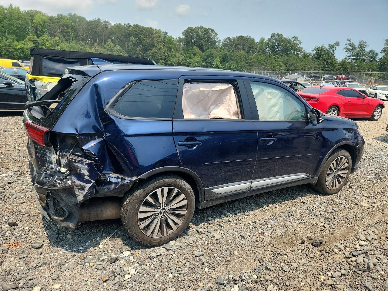 2020 Mitsubishi Outlander Es Blue vin: JA4AD2A39LZ045901