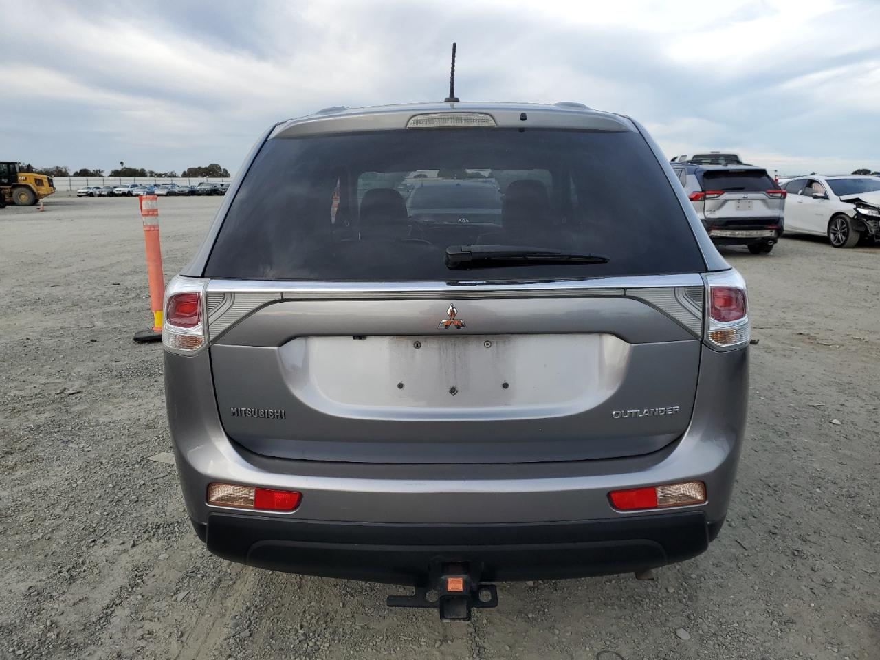 2014 Mitsubishi Outlander Se Gray vin: JA4AD3A30EZ009331