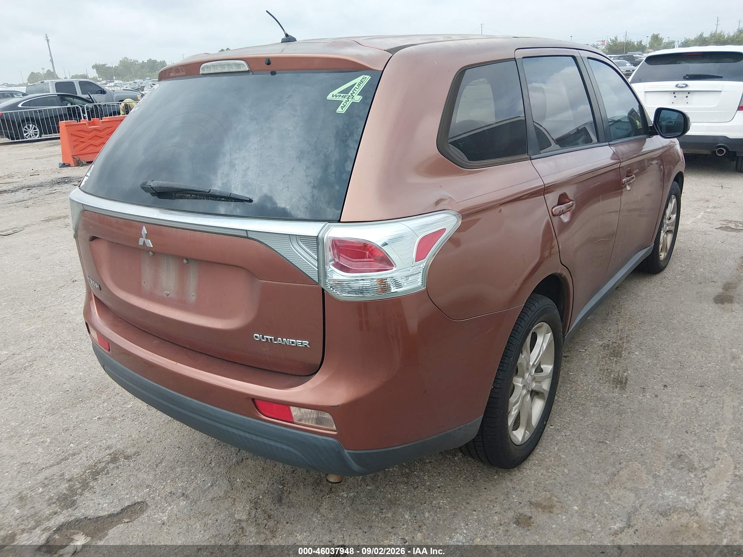 2014 Mitsubishi Outlander Se Orange vin: JA4AD3A30EZ013069