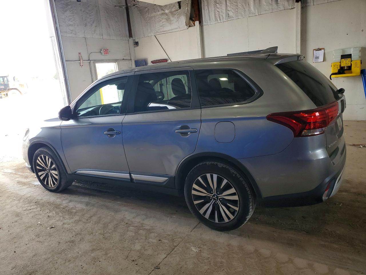 2020 Mitsubishi Outlander Se Gray vin: JA4AD3A30LZ023971