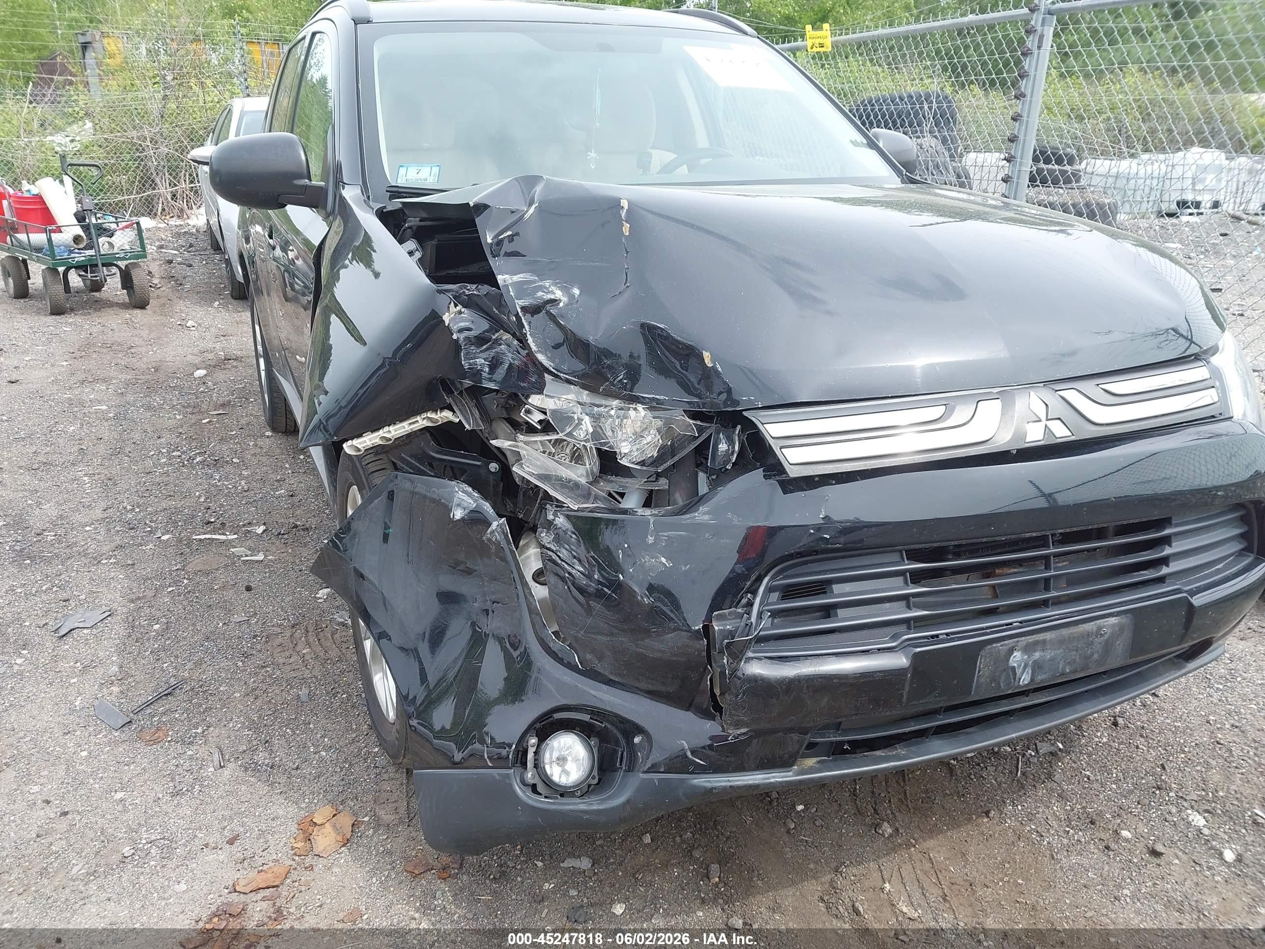 2014 Mitsubishi Outlander Se Black vin: JA4AD3A31EZ018474