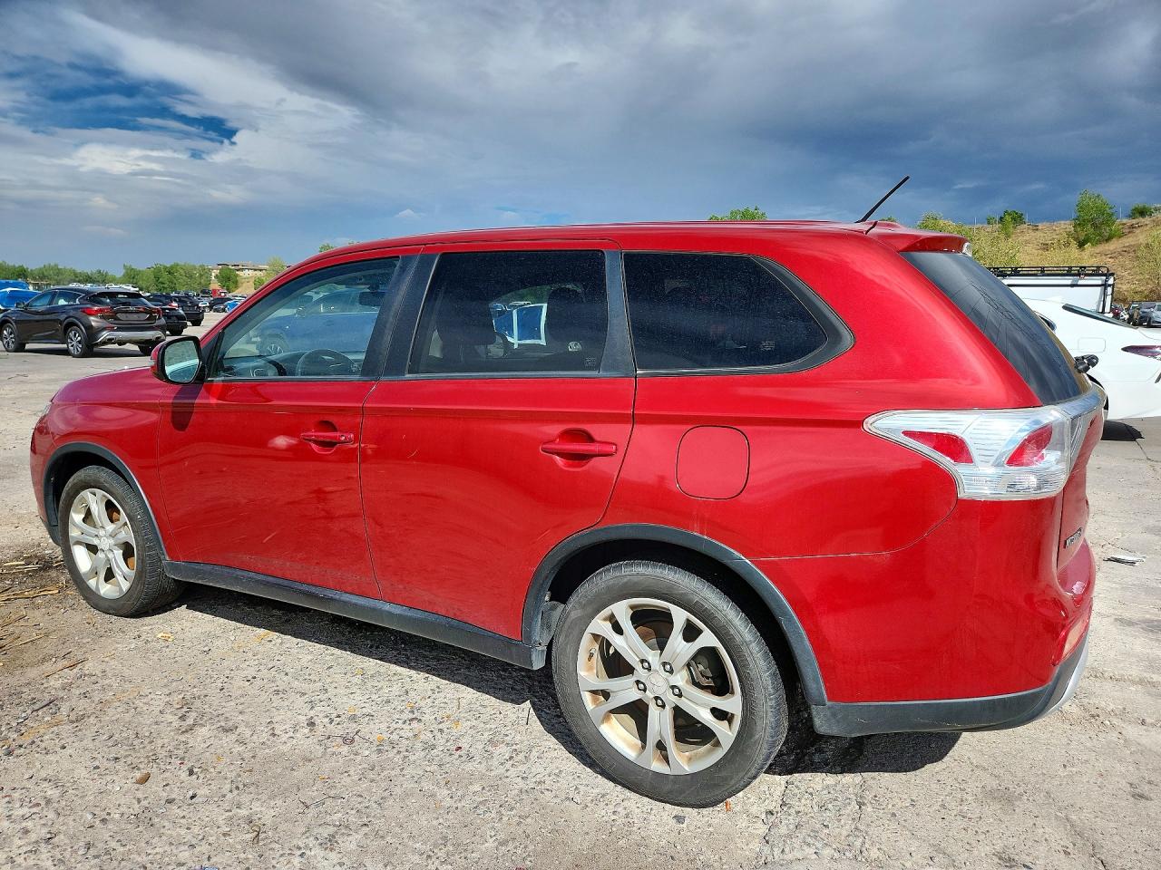 2015 Mitsubishi Outlander Se Red vin: JA4AD3A31FZ007279