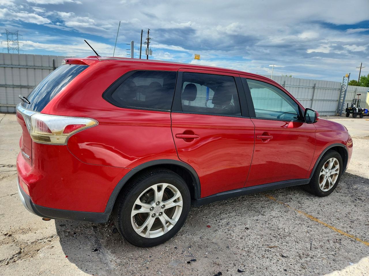 2015 Mitsubishi Outlander Se Red vin: JA4AD3A31FZ007279