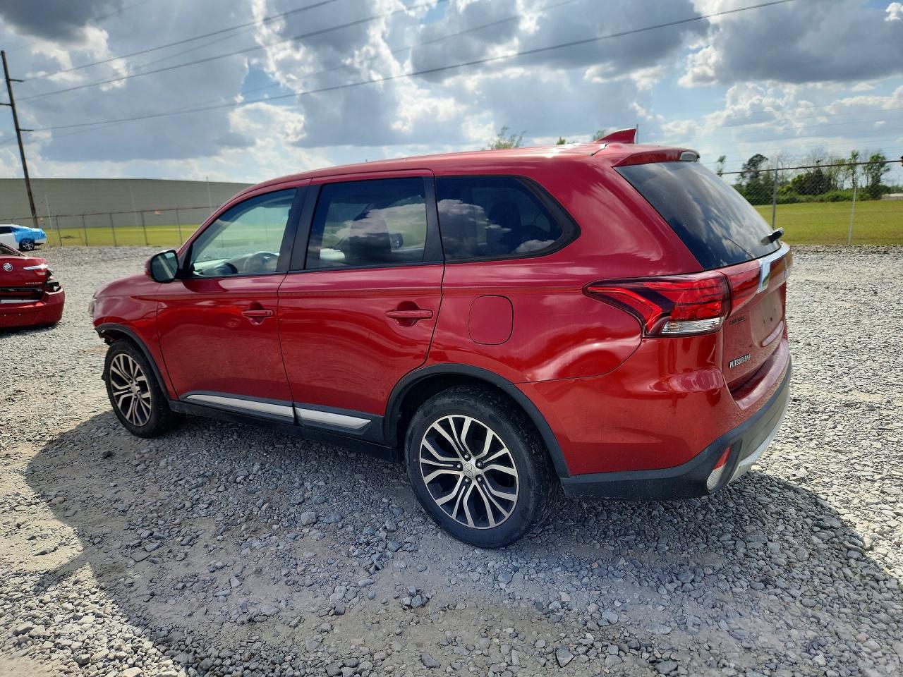 2018 Mitsubishi Outlander Se Red vin: JA4AD3A31JZ068558