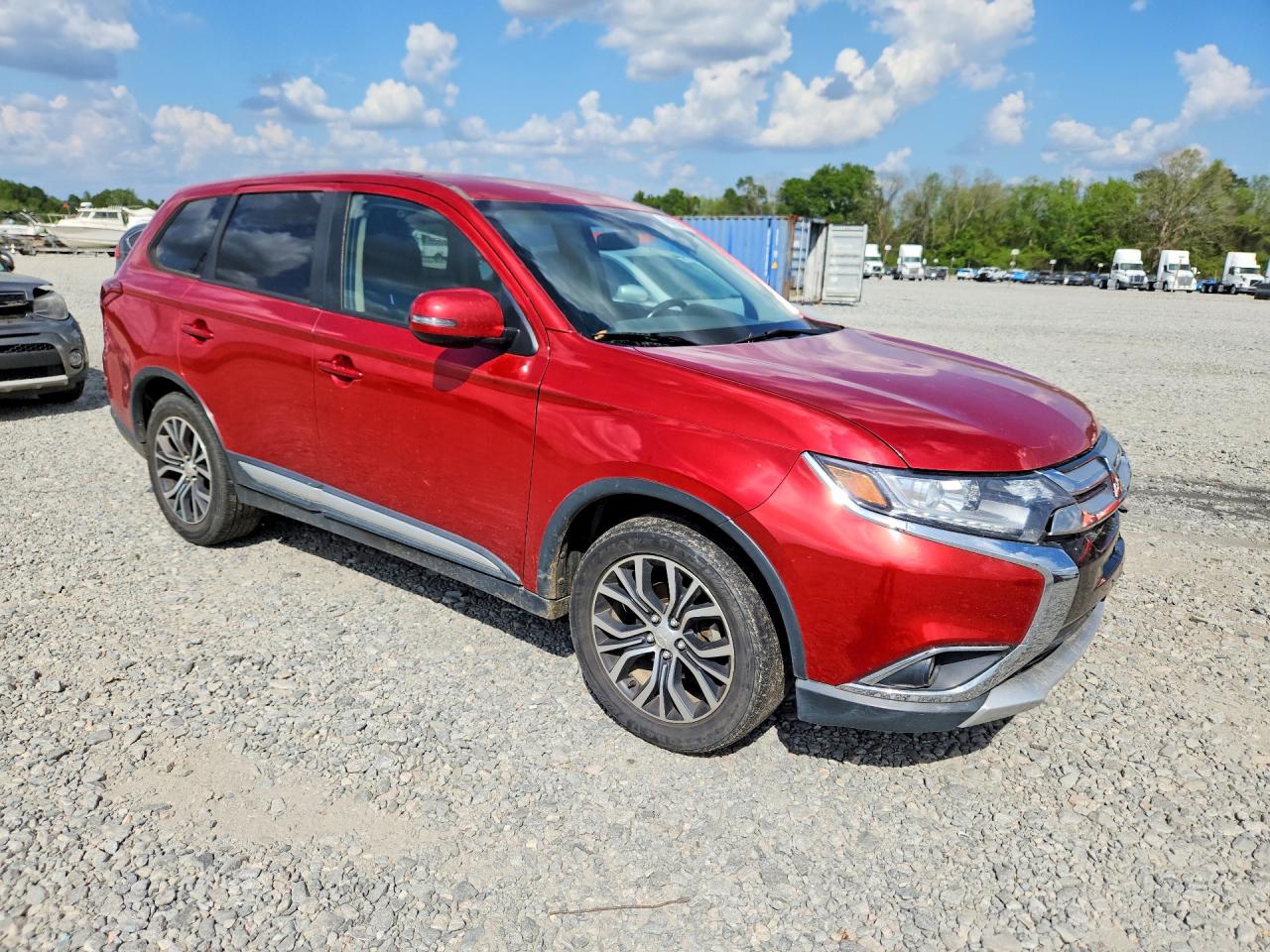2018 Mitsubishi Outlander Se Red vin: JA4AD3A31JZ068558