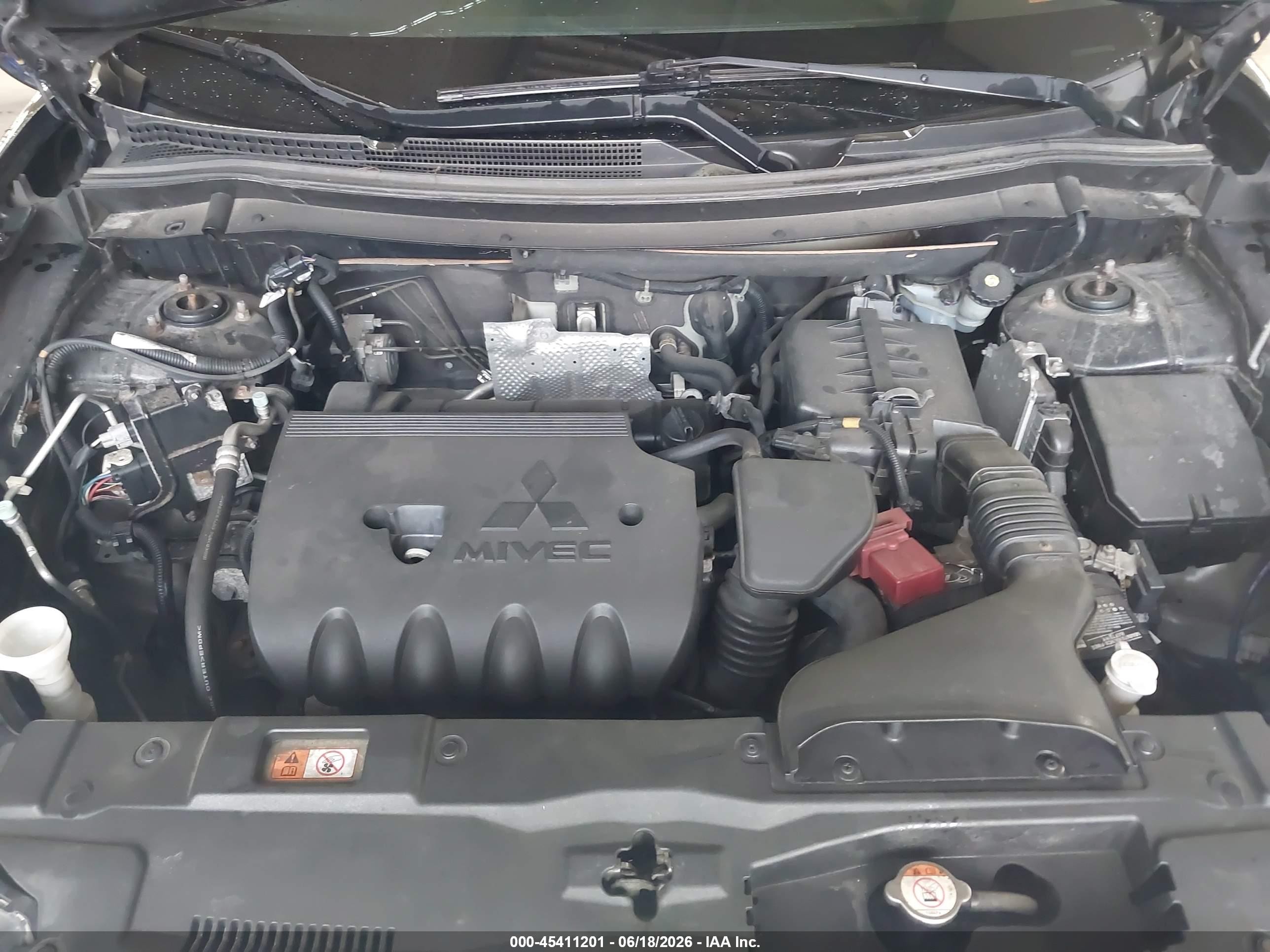 2014 Mitsubishi Outlander Se Black vin: JA4AD3A32EZ014546