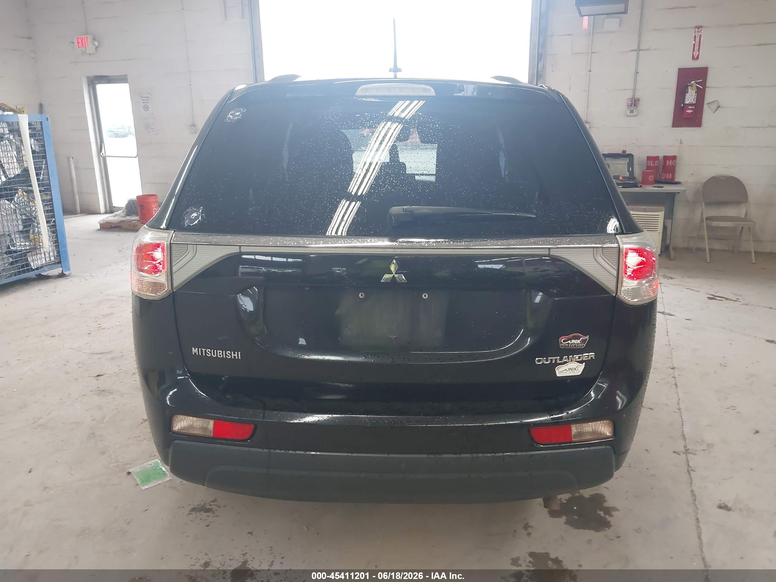 2014 Mitsubishi Outlander Se Black vin: JA4AD3A32EZ014546