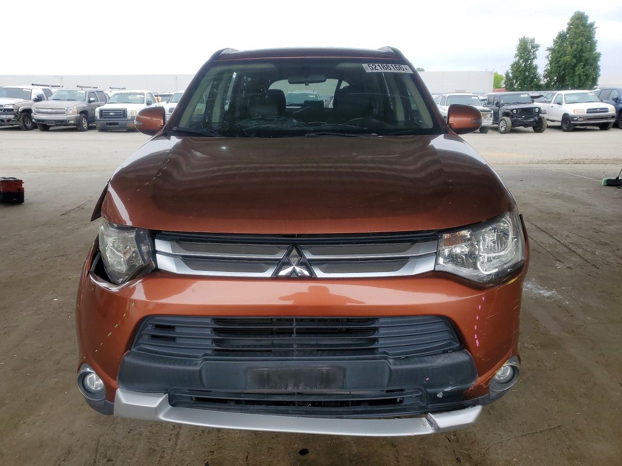 2015 Mitsubishi Outlander Se Желто-коричневый vin: JA4AD3A32FZ002575