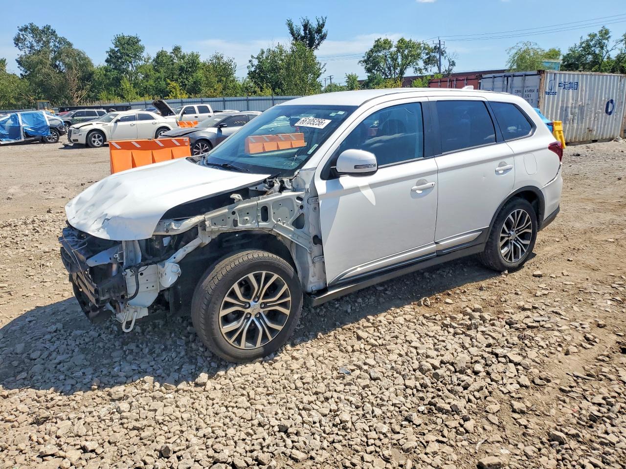 2018 Mitsubishi Outlander Se White vin: JA4AD3A32JZ039666