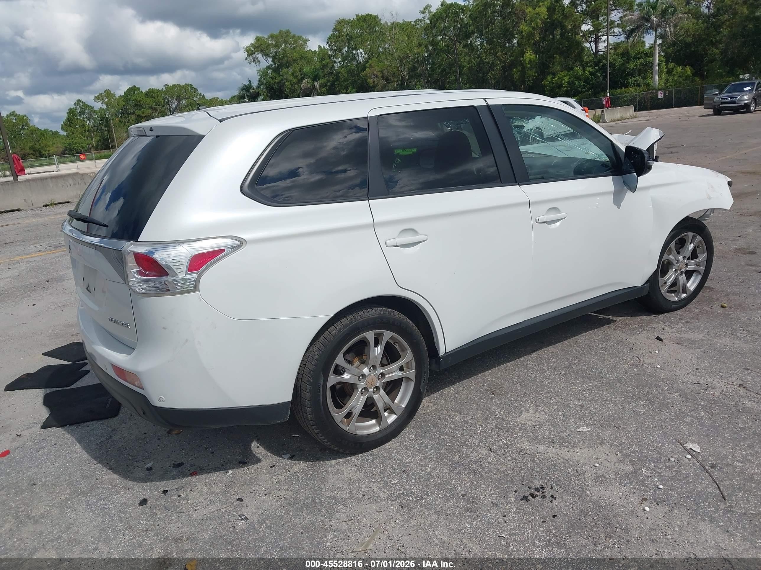 2014 Mitsubishi Outlander Se White vin: JA4AD3A33EZ013213