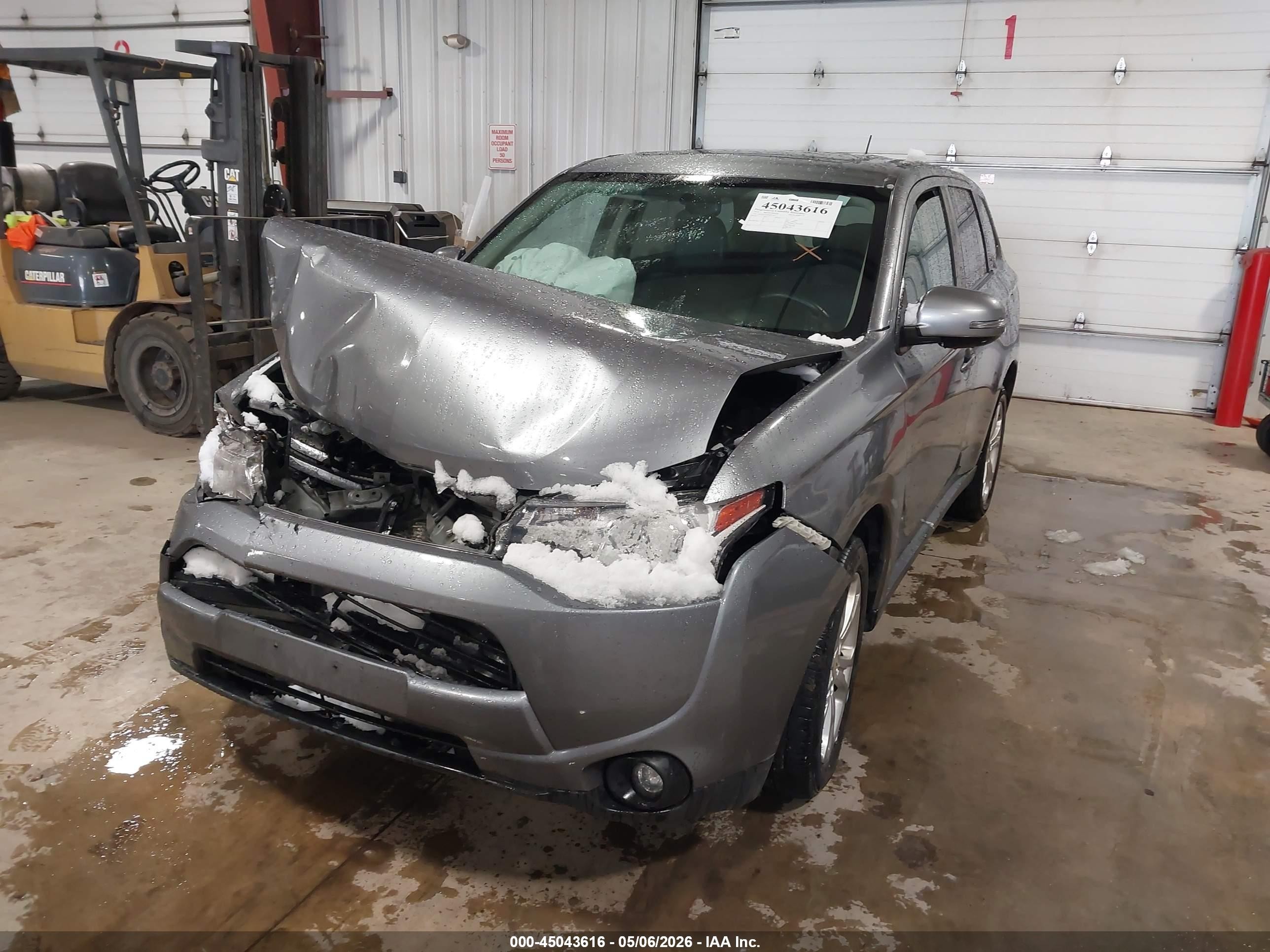 2014 Mitsubishi Outlander Se Silver vin: JA4AD3A33EZ017343
