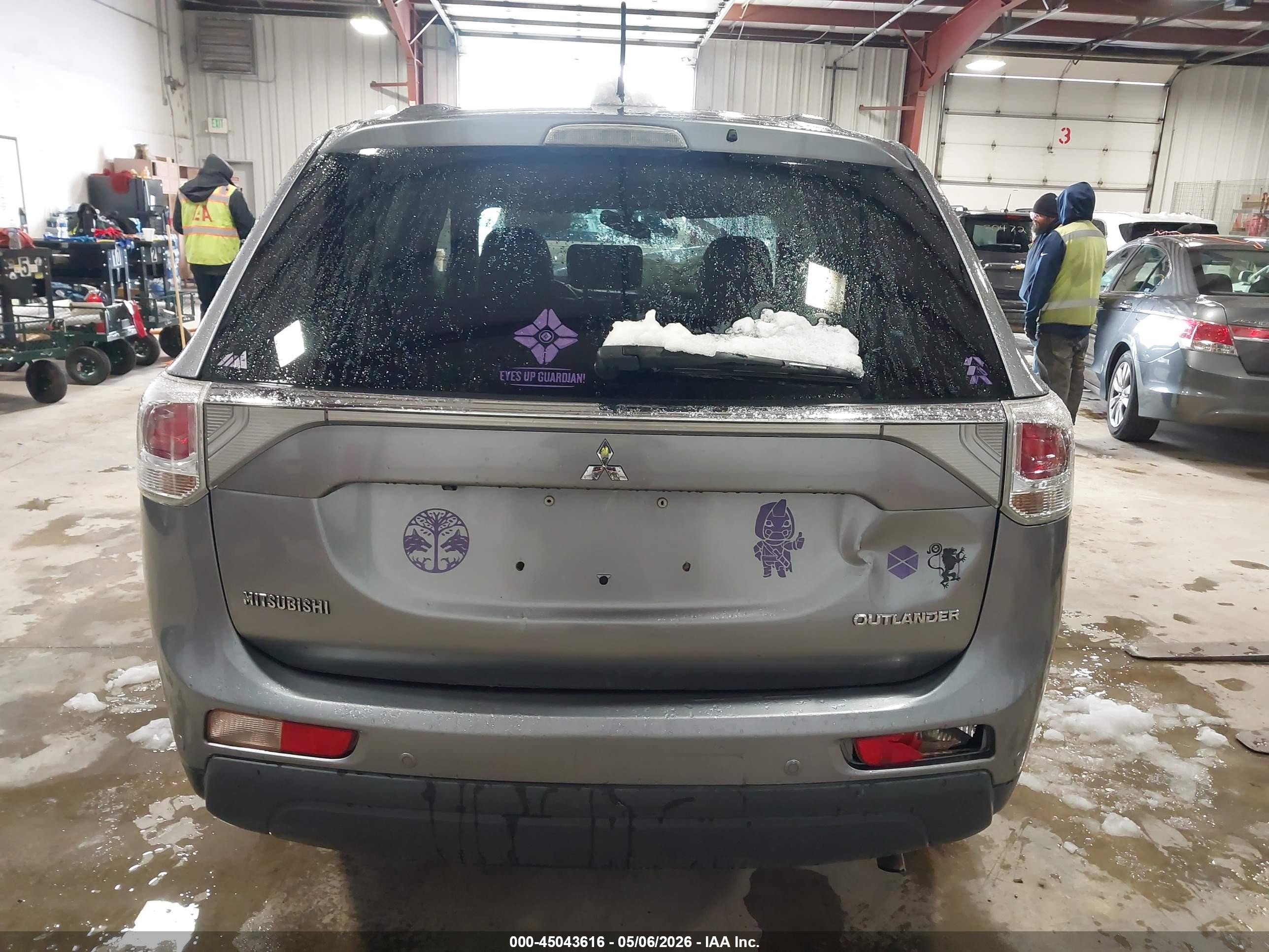2014 Mitsubishi Outlander Se Silver vin: JA4AD3A33EZ017343