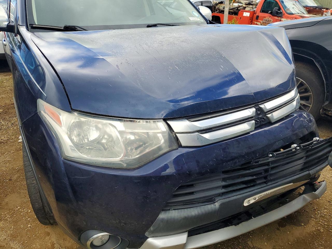 2015 Mitsubishi Outlander Se Blue vin: JA4AD3A33FZ000821