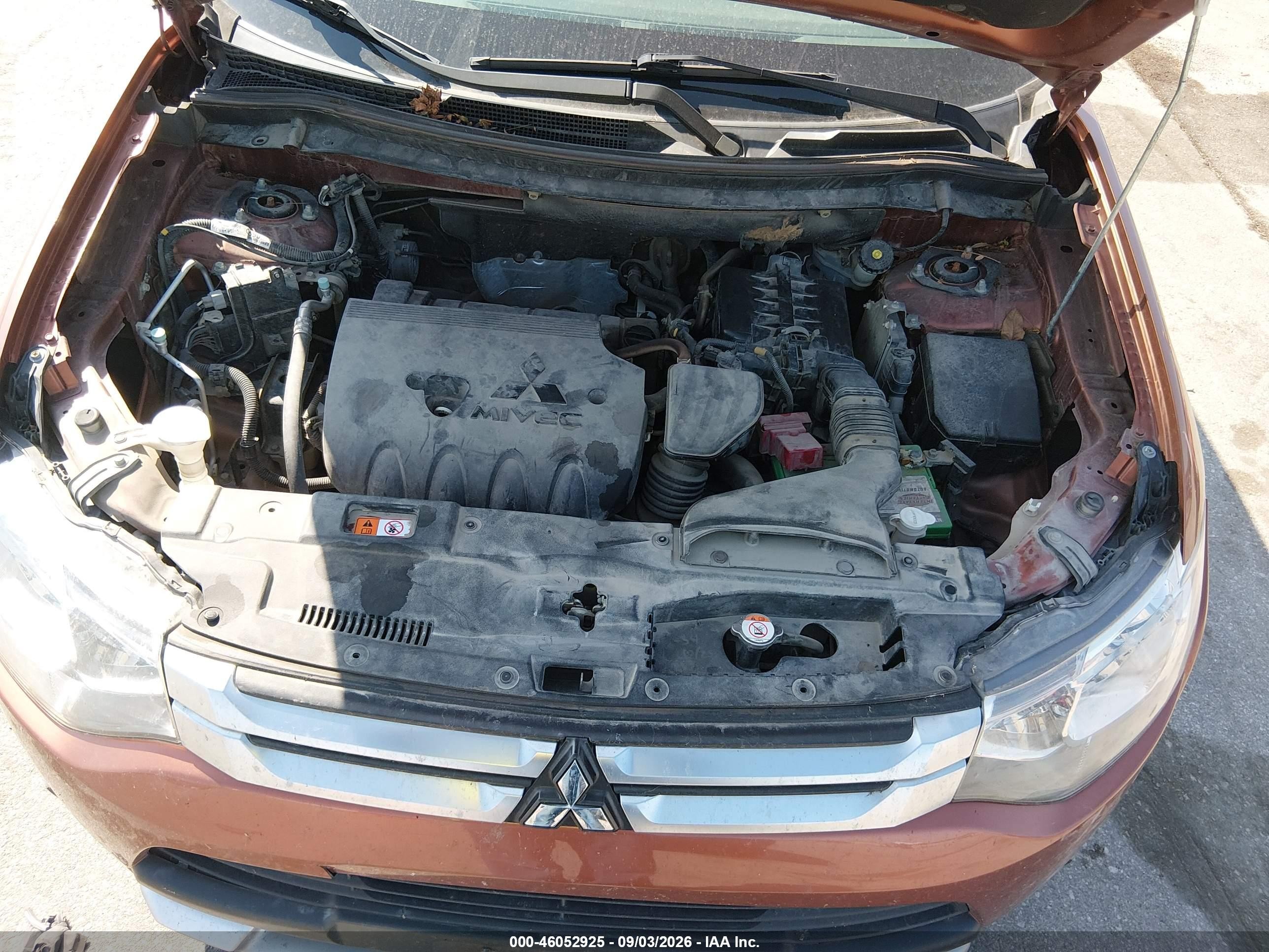 2015 Mitsubishi Outlander Se Orange vin: JA4AD3A33FZ003847