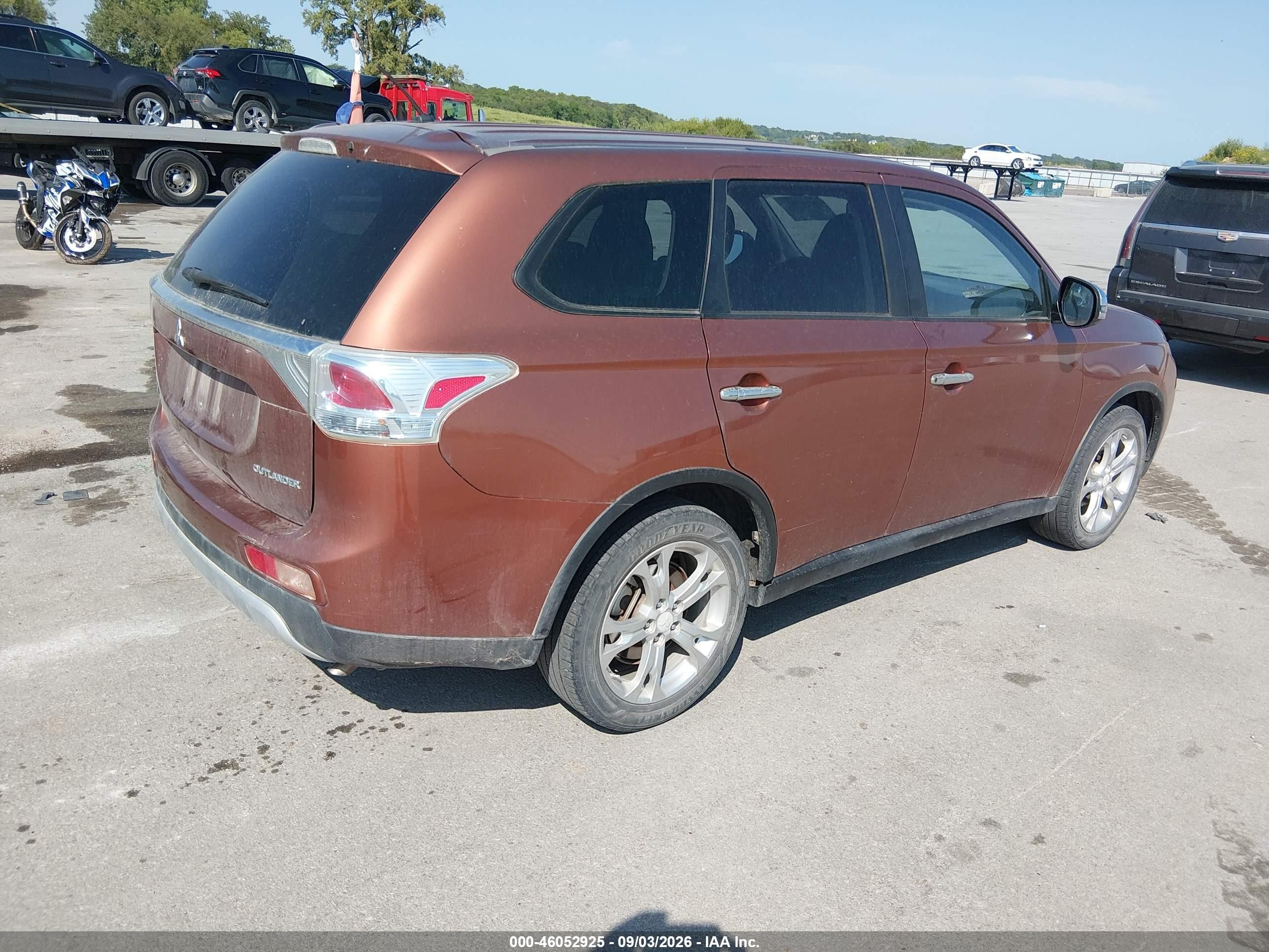 2015 Mitsubishi Outlander Se Orange vin: JA4AD3A33FZ003847