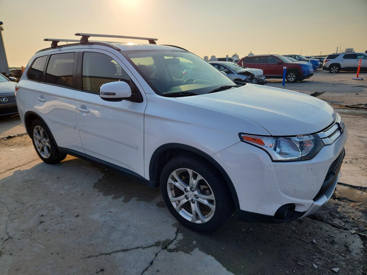 2015 Mitsubishi Outlander Se Белый vin: JA4AD3A33FZ008658