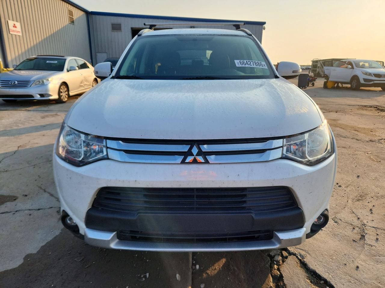 2015 Mitsubishi Outlander Se Белый vin: JA4AD3A33FZ008658
