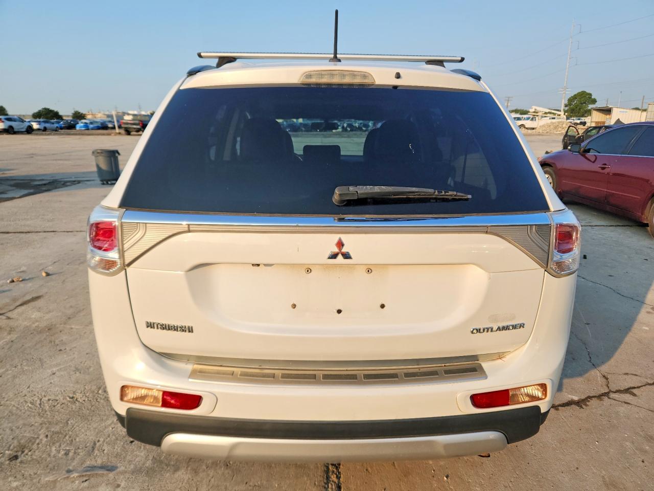 2015 Mitsubishi Outlander Se Белый vin: JA4AD3A33FZ008658